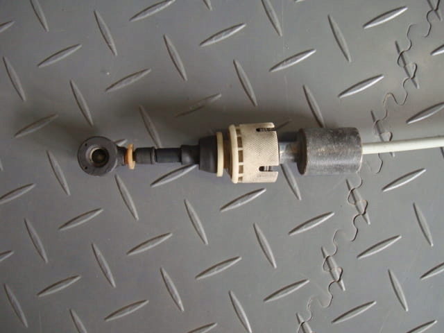 LINKA ZMIANY BIEGOW OPEL ASTRA H 13107493 DN Typ samochodu Samochody osobowe