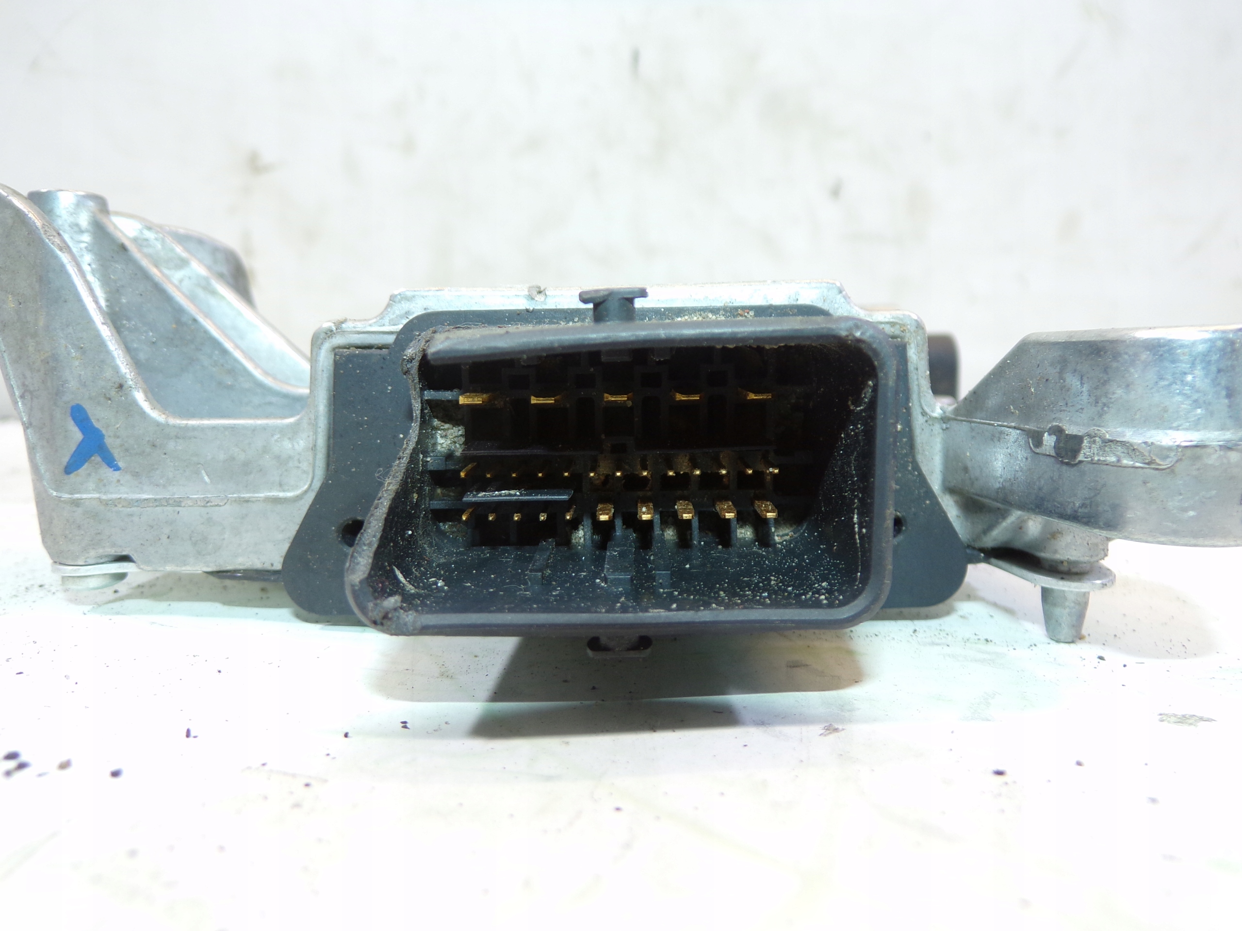 computer control unit of the engine PEUGEOT 3008 0260005002 / 9852374480