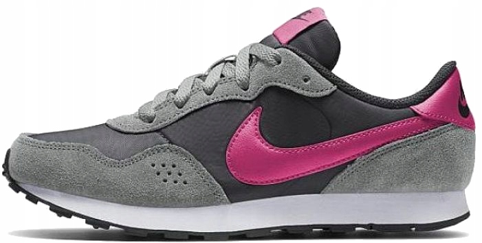 

Buty Nike MD Valiant (gs) _ CN8558 014 _ r. 38,5