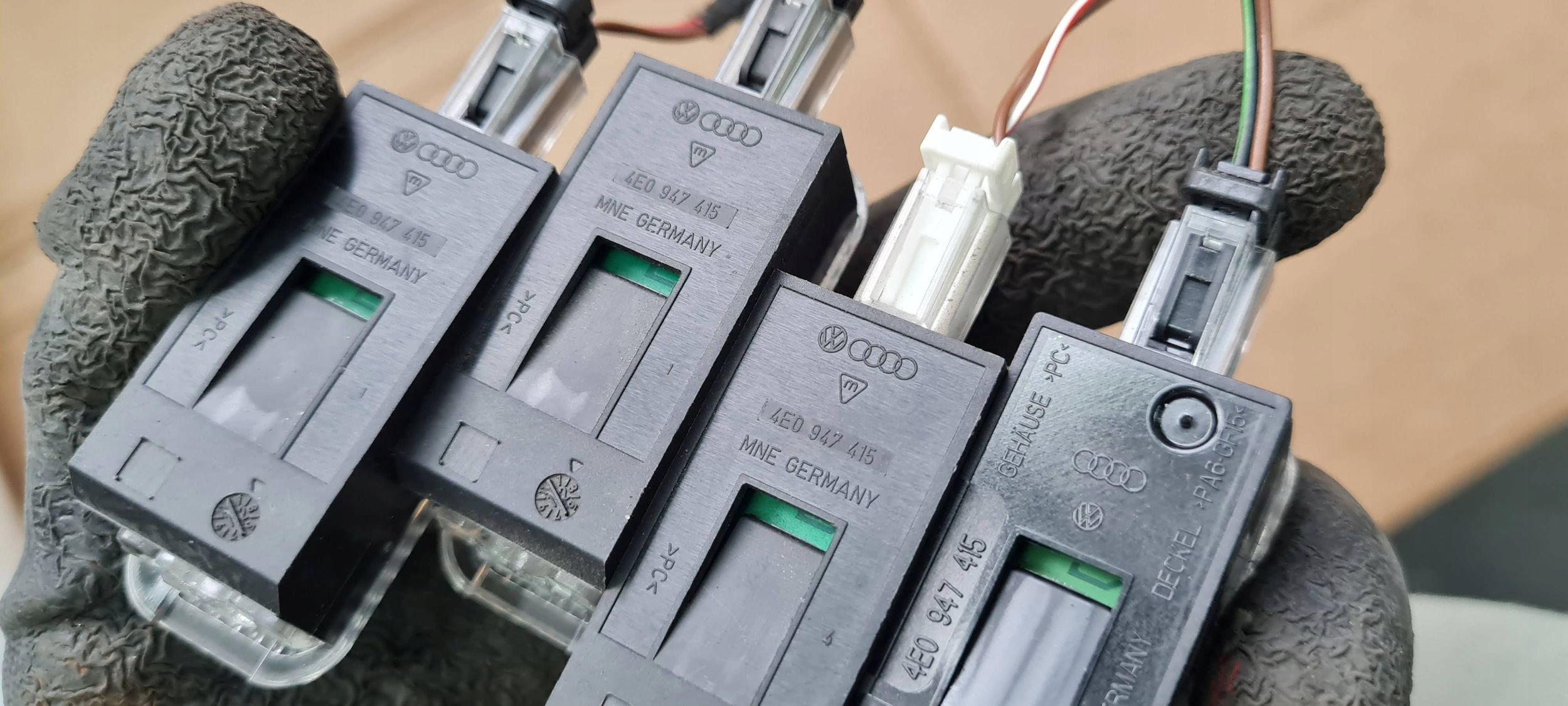 A7 4G Dioden LED Tür KOSTKA A4 B8 B9 A6 C7 C8 A5 Q7 4X 4E0947415