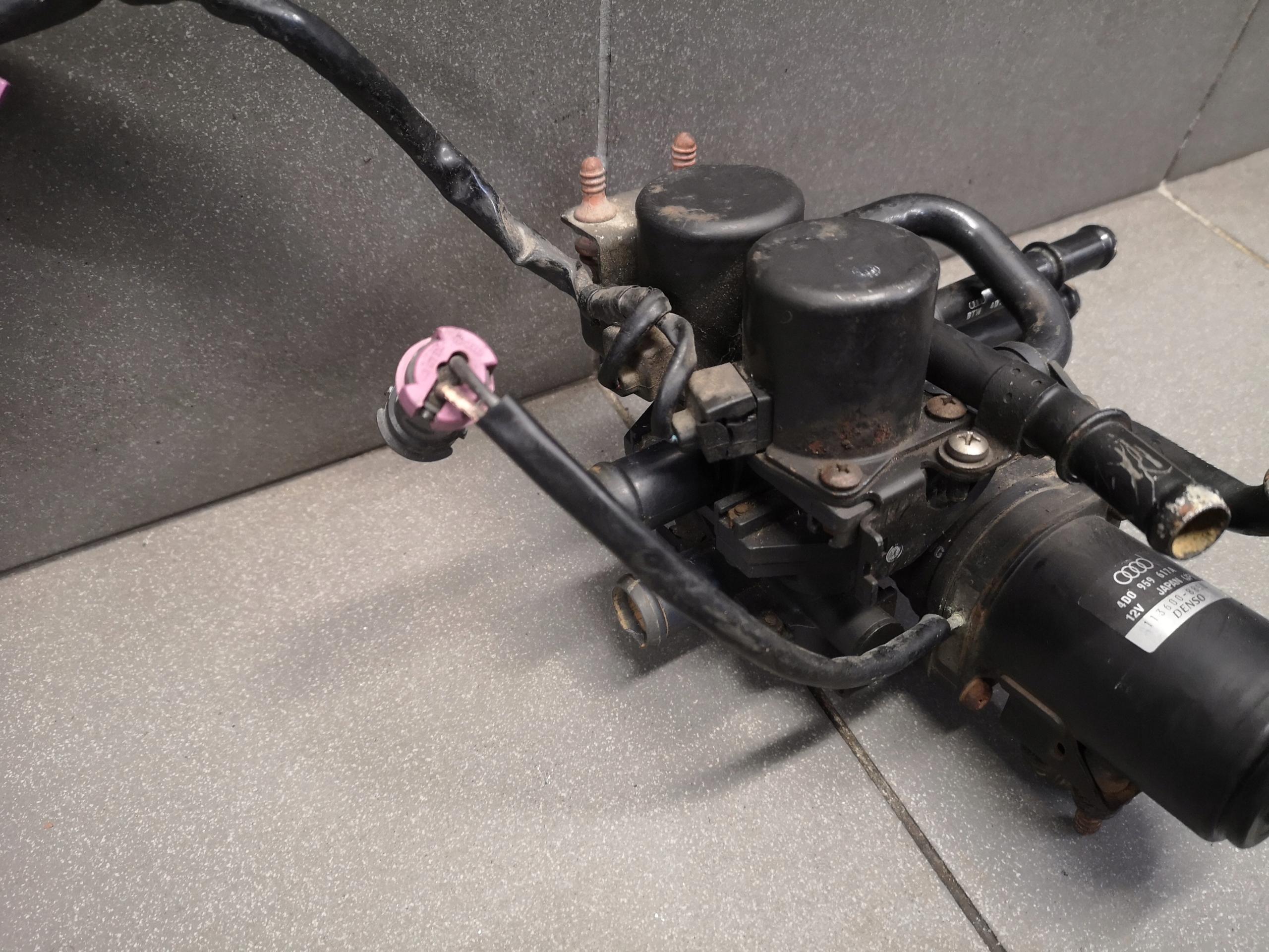 воды 4D0959617A, 1136008850