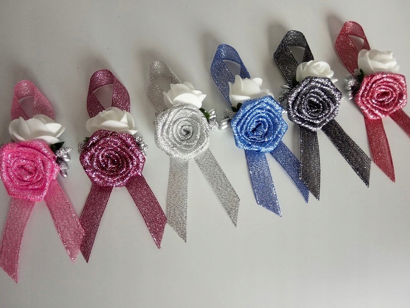 PR27 _N Przypinka butonierka ślub STUDNIÓWKA różyczki Rodzaj przypinka