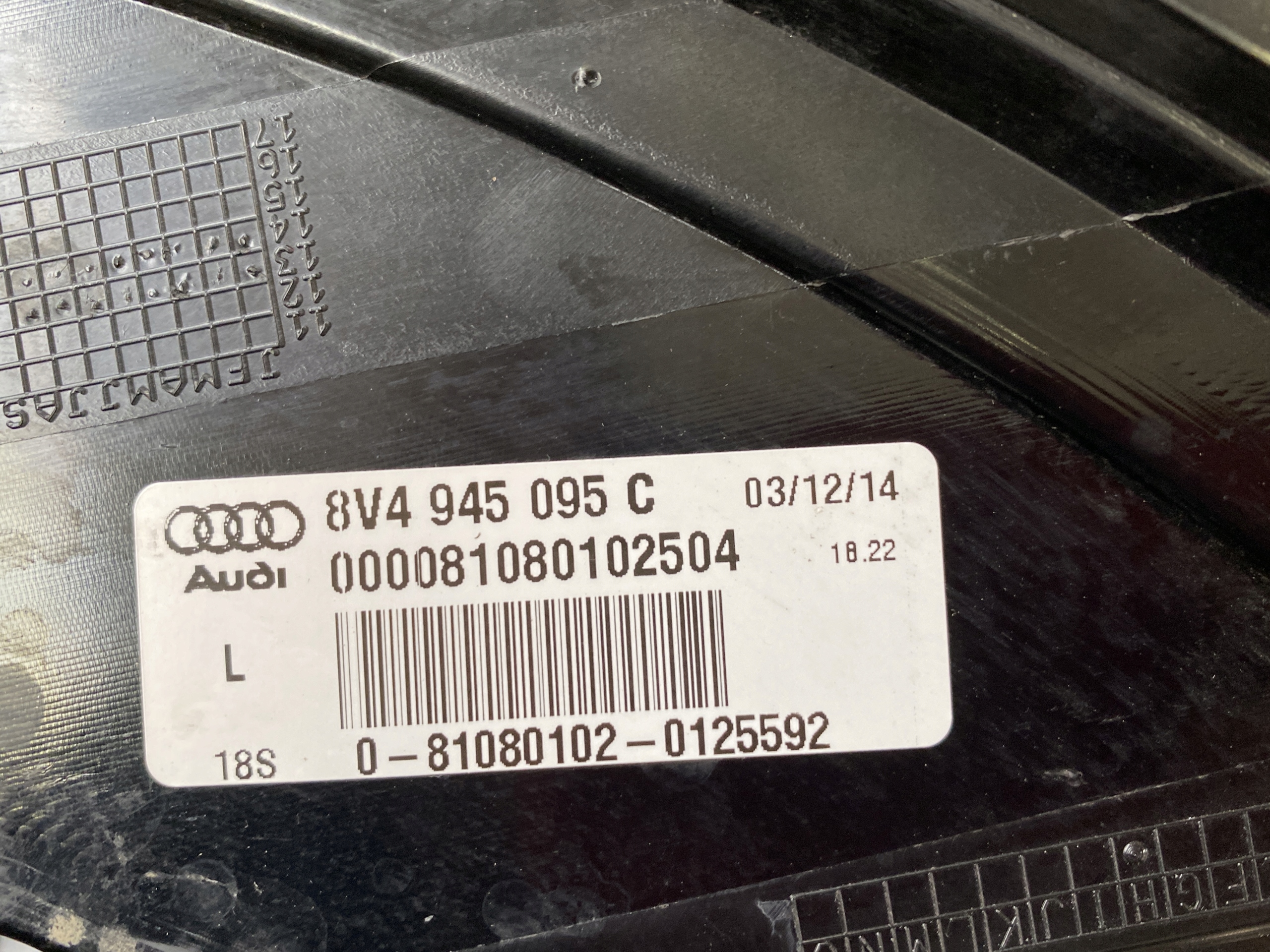 AUDI A3 8V SPORTBACK light left rear part 8V4945095C
