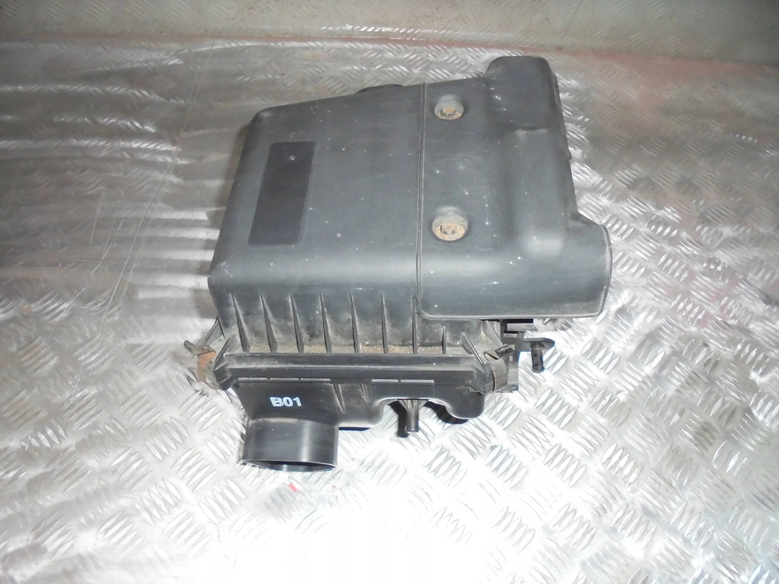 OBUDOWA FILTRA POWIETRZA KIA Carens II 2007 2.0 B