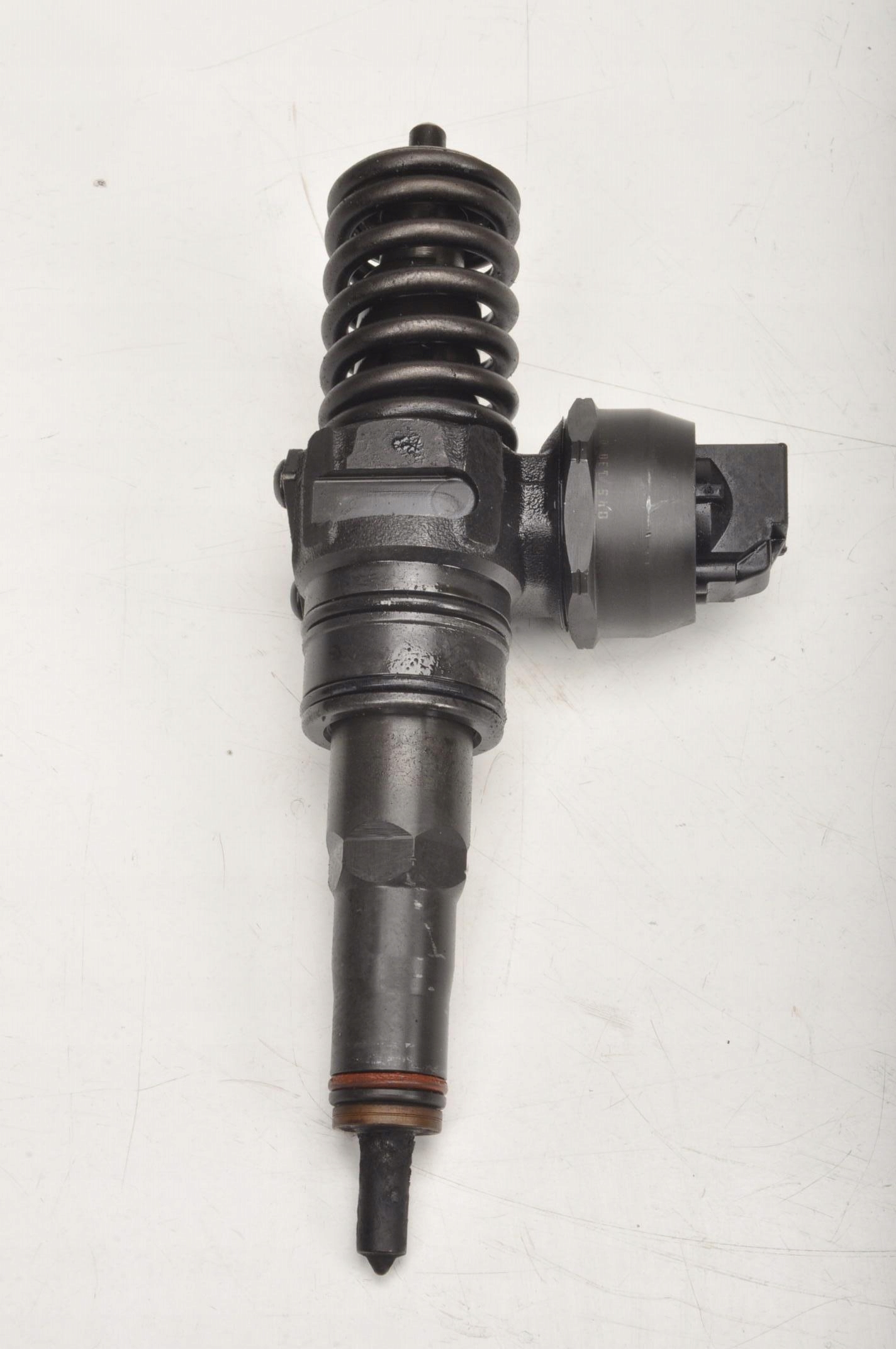 VW PASSAT B5 1.9 TDI насос бризок 045130079X