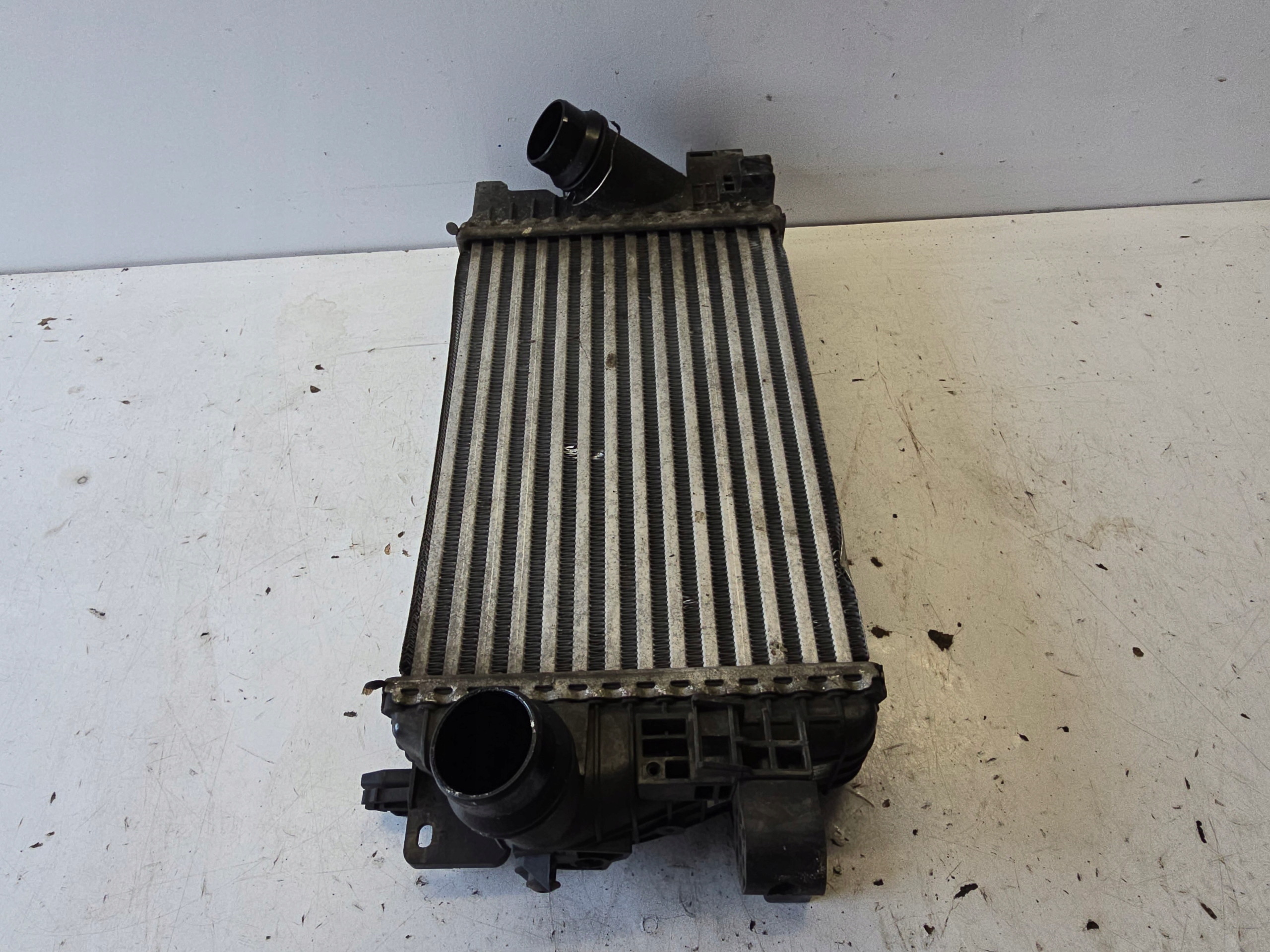 OPEL MERIVA B II Kühler luft INTERCOOLER 1.4T 13337687