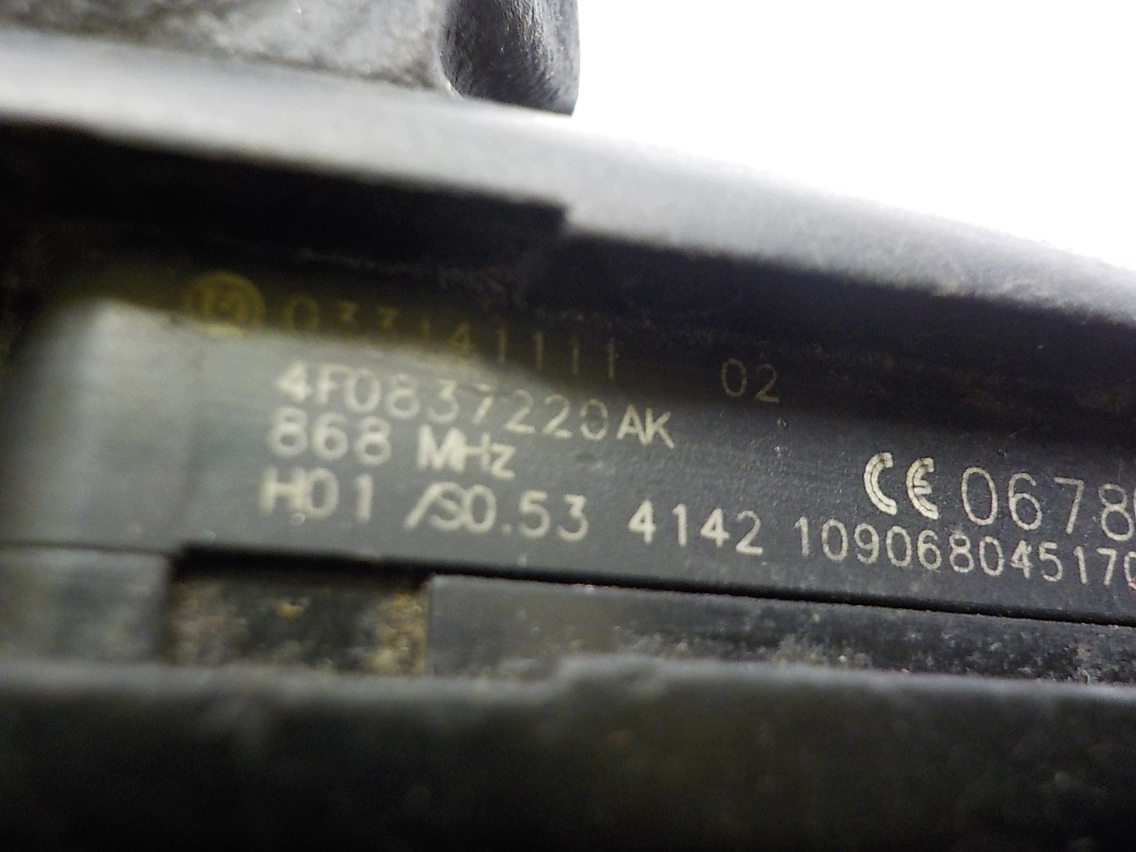 AUDI A6 C6 Q7 4L key PILOT 868 MHZ