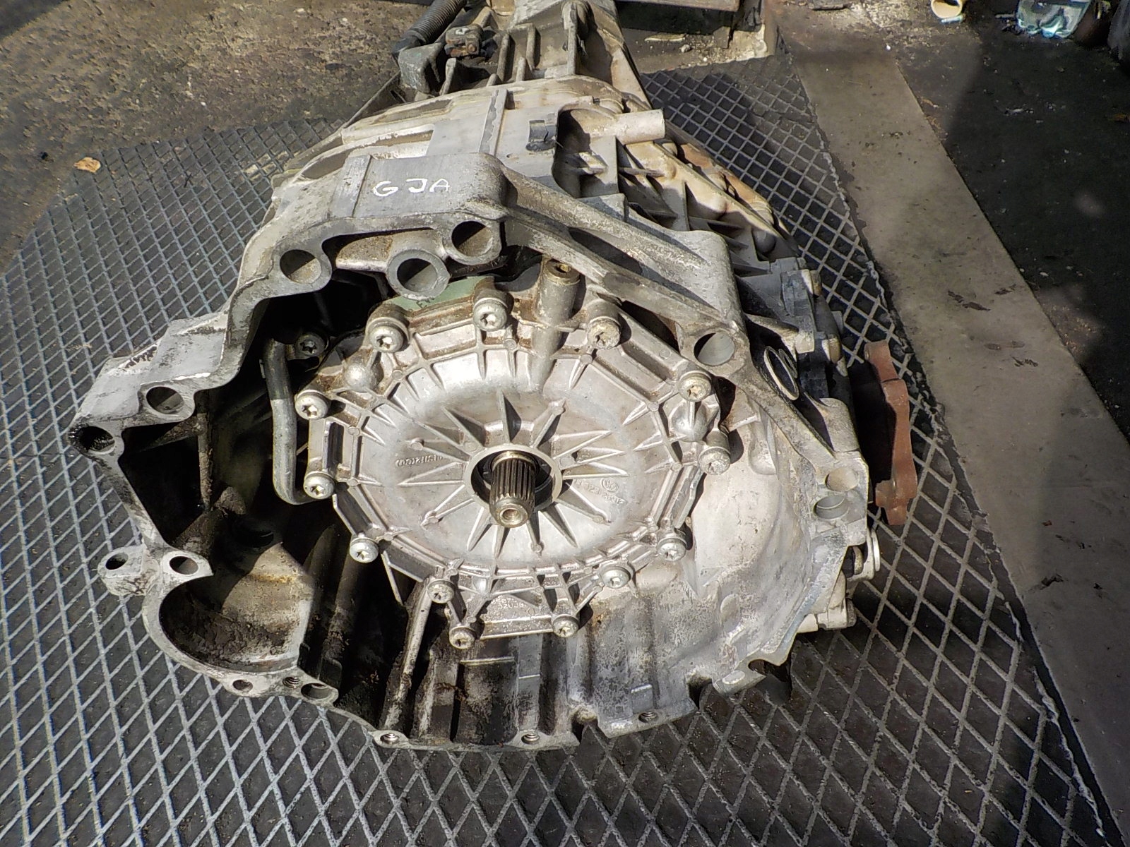 AUDI A4 B6 1.9 TDI gearbox, GJA
