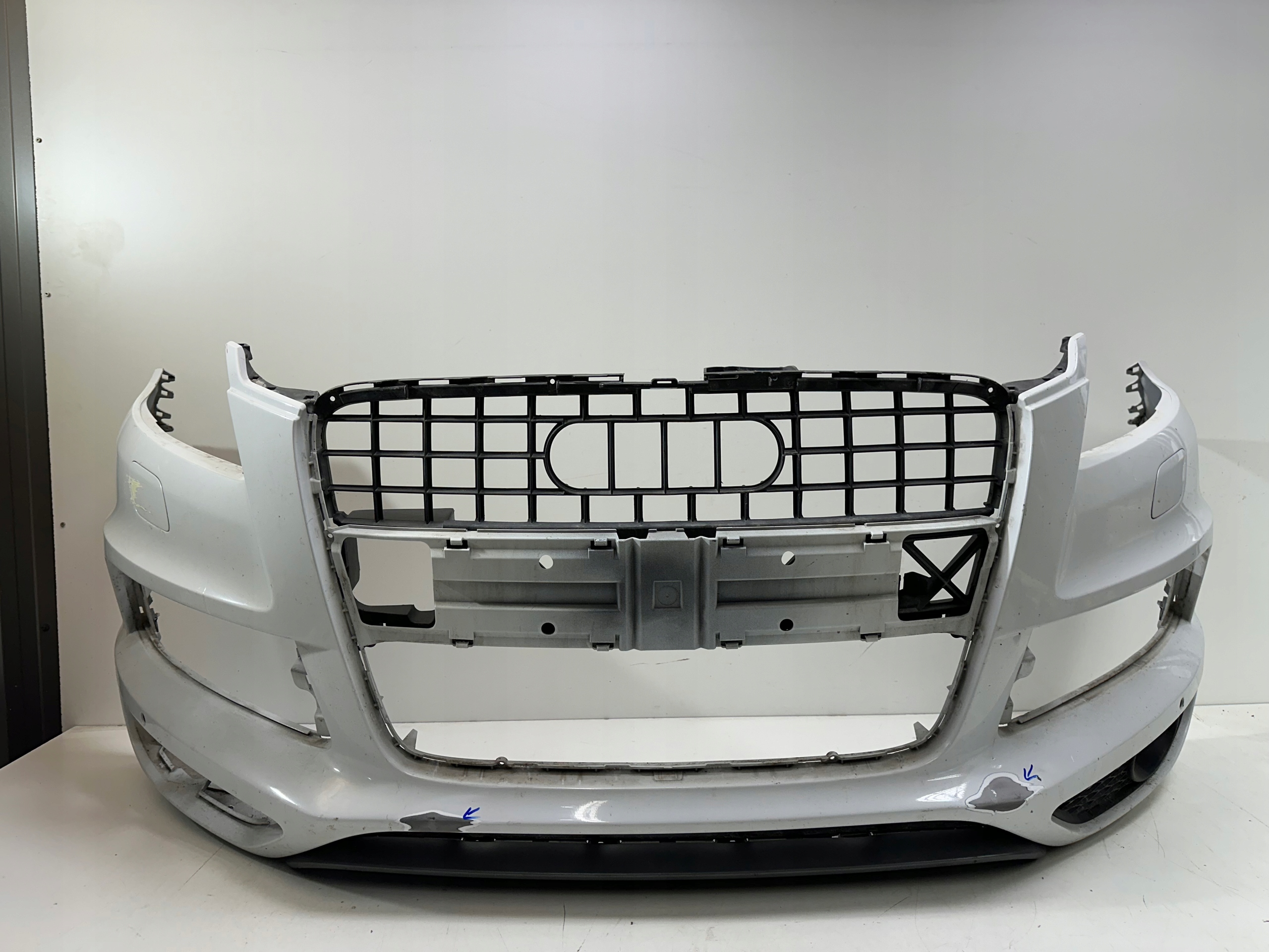 Бампер Перед Audi Q7l S-Line Рестайлінг