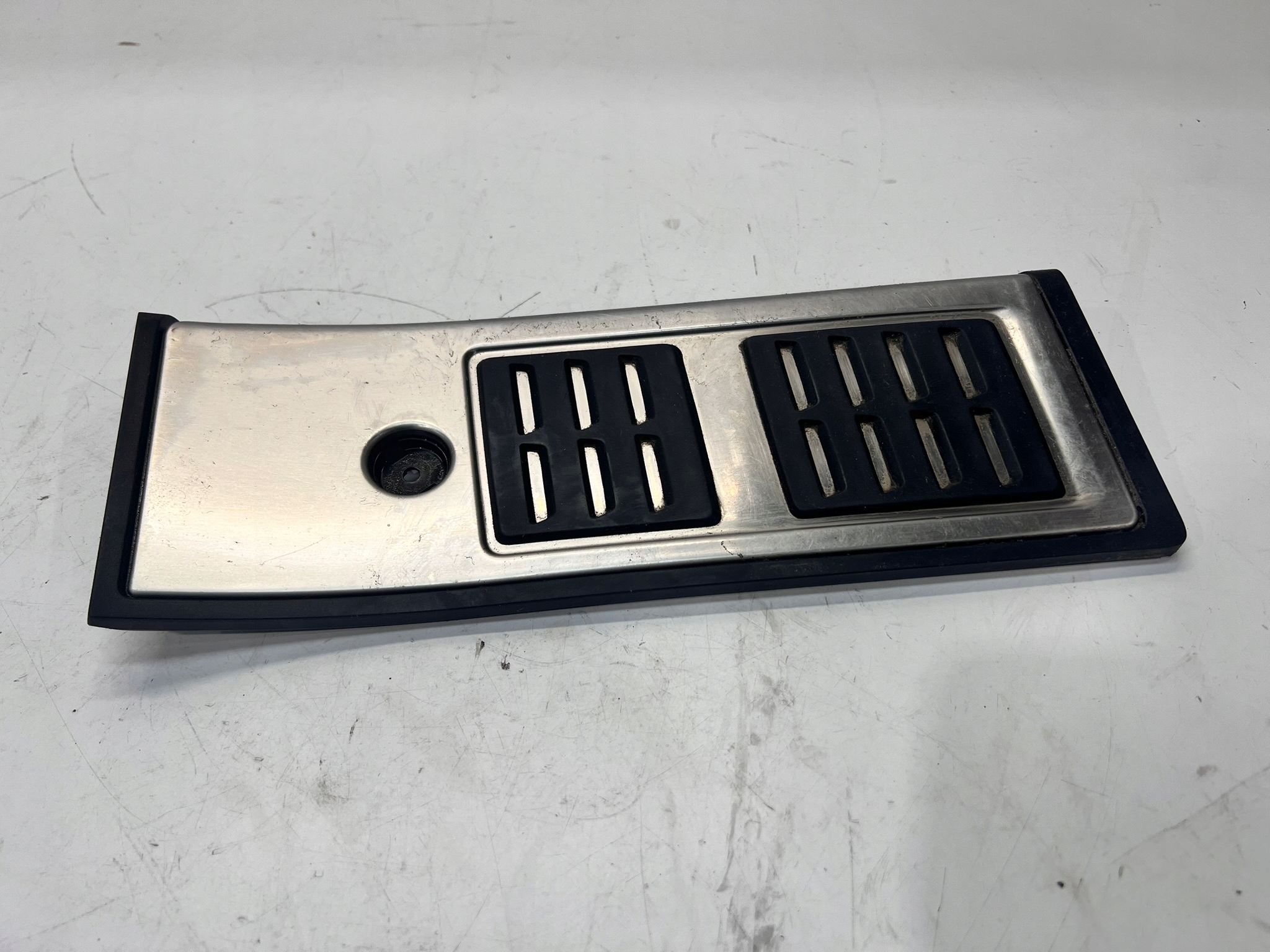 running board support cap AUDI Q5 FY 80B864777C