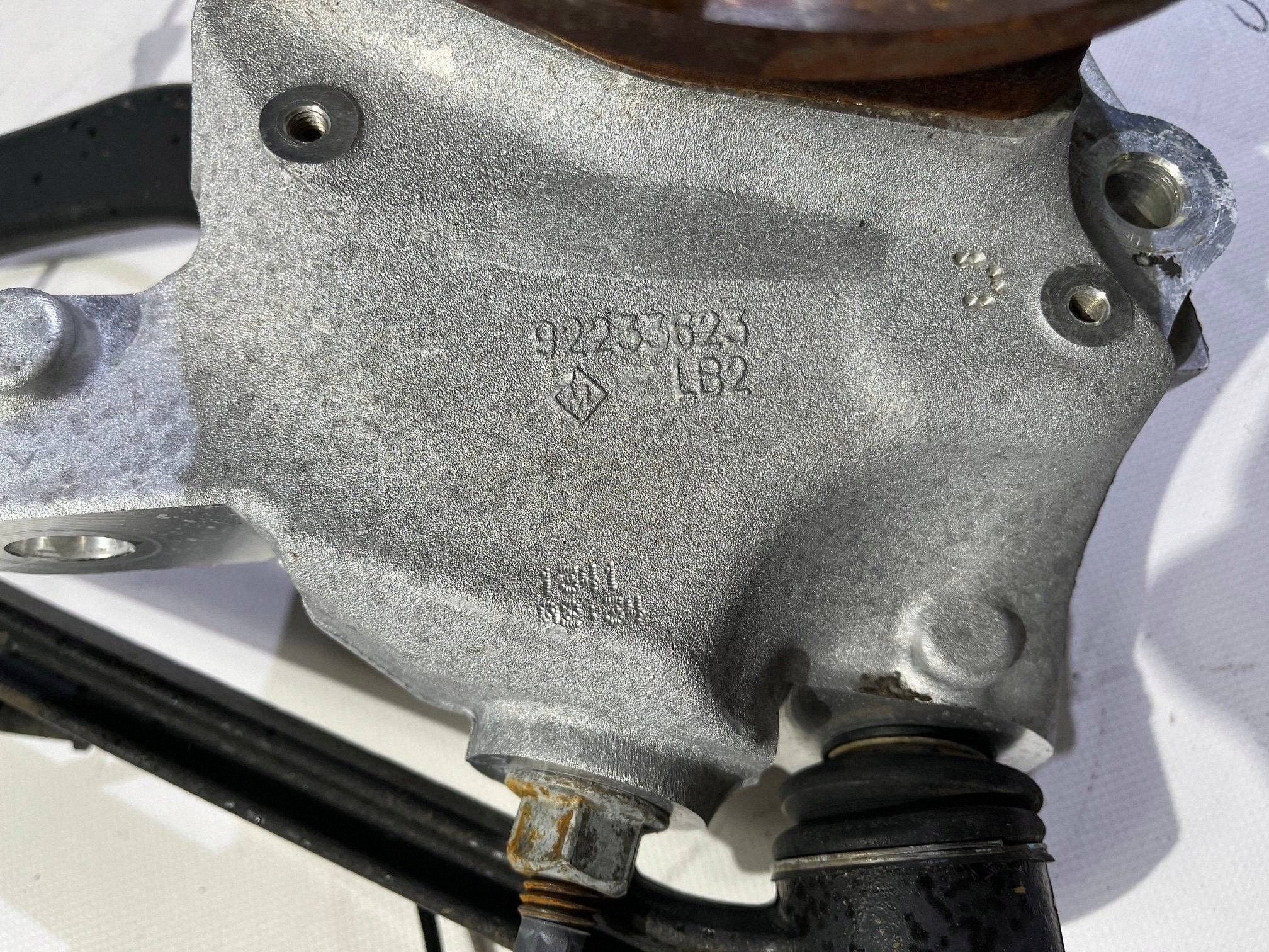 swing front left arm left of the pivot Chevrolet Camaro 2009-2015