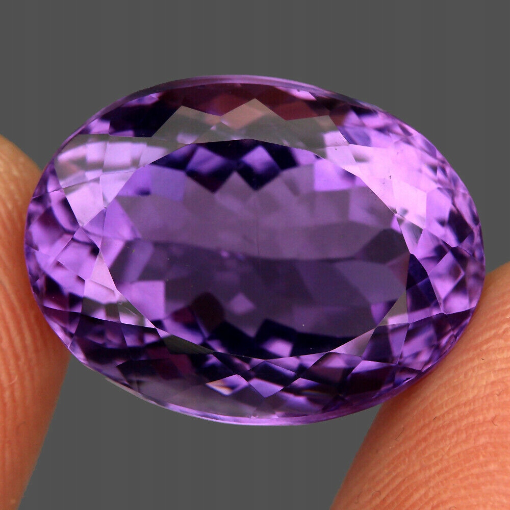 Přírodní kámen ametyst 21.63ct Vvs