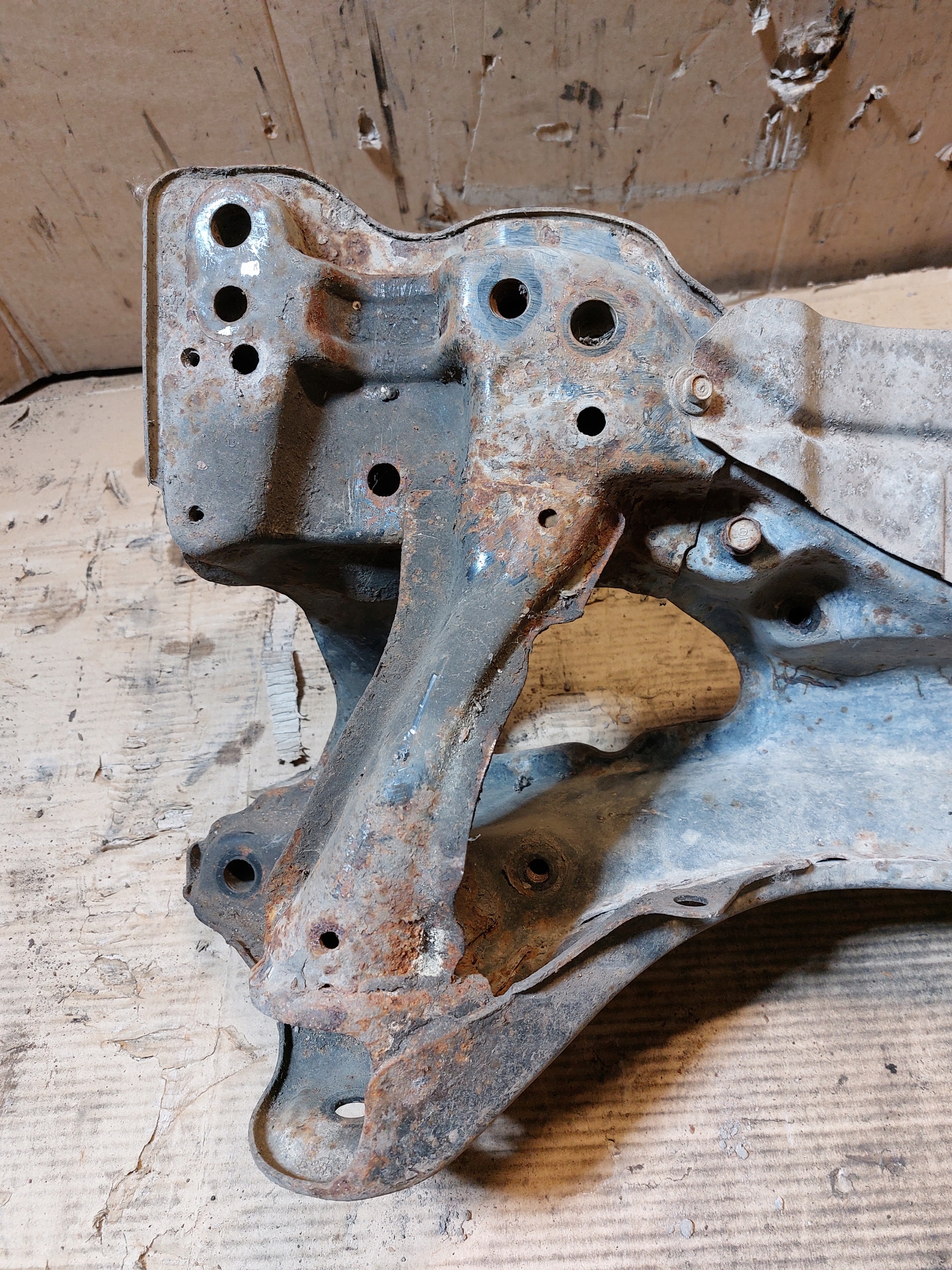 subframe axle beam front HONDA CIVIC VI 3D