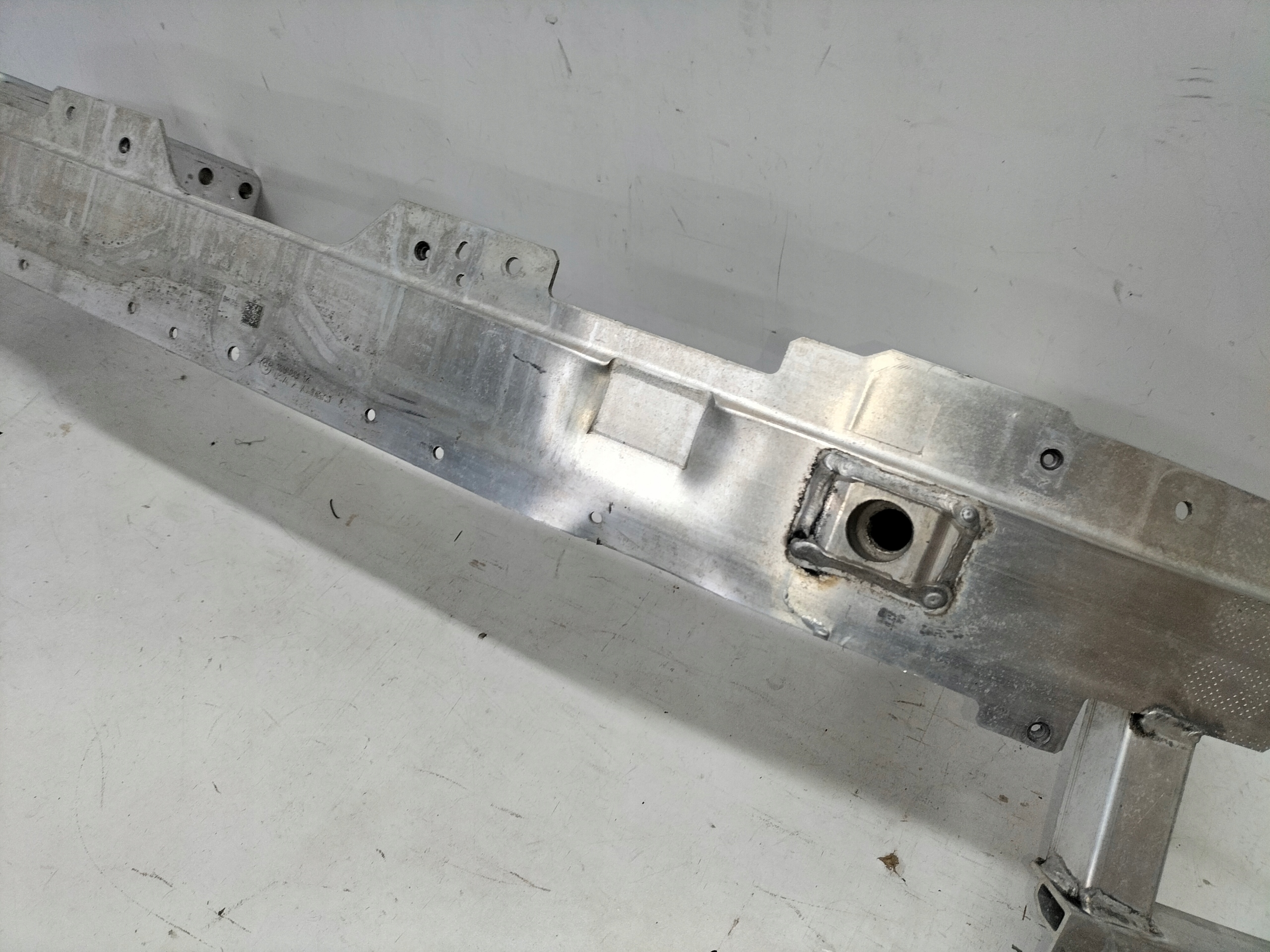 pillar bumper support front front BMW X5 G05 18- X6 G06 19