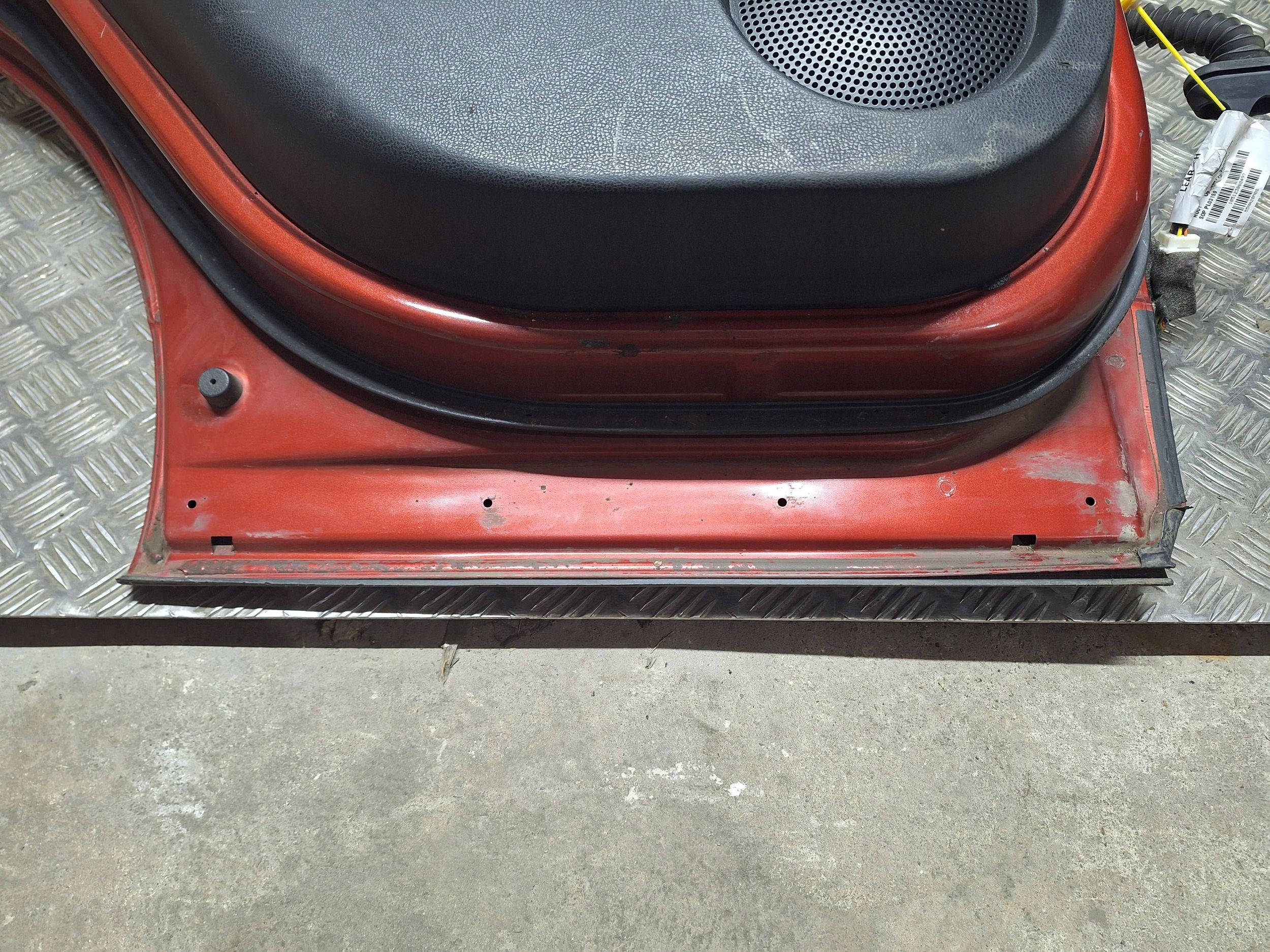 door rear part rear. left NISSAN QASHQAI J10 07-14 complete