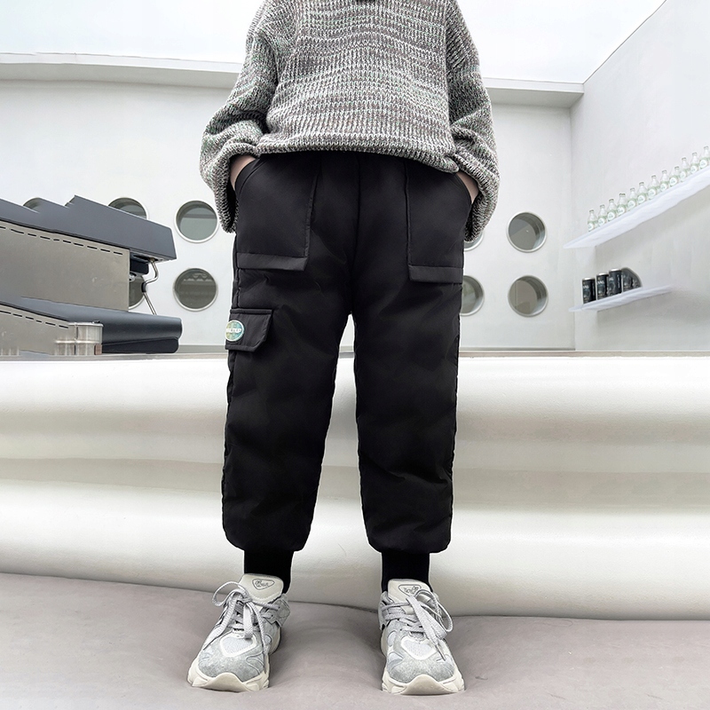 CIEPŁE GRUBE SPODNIE DRESOWE OCIEPLANE JOGGERY zimowe pikowane chłopięcy Fason proste