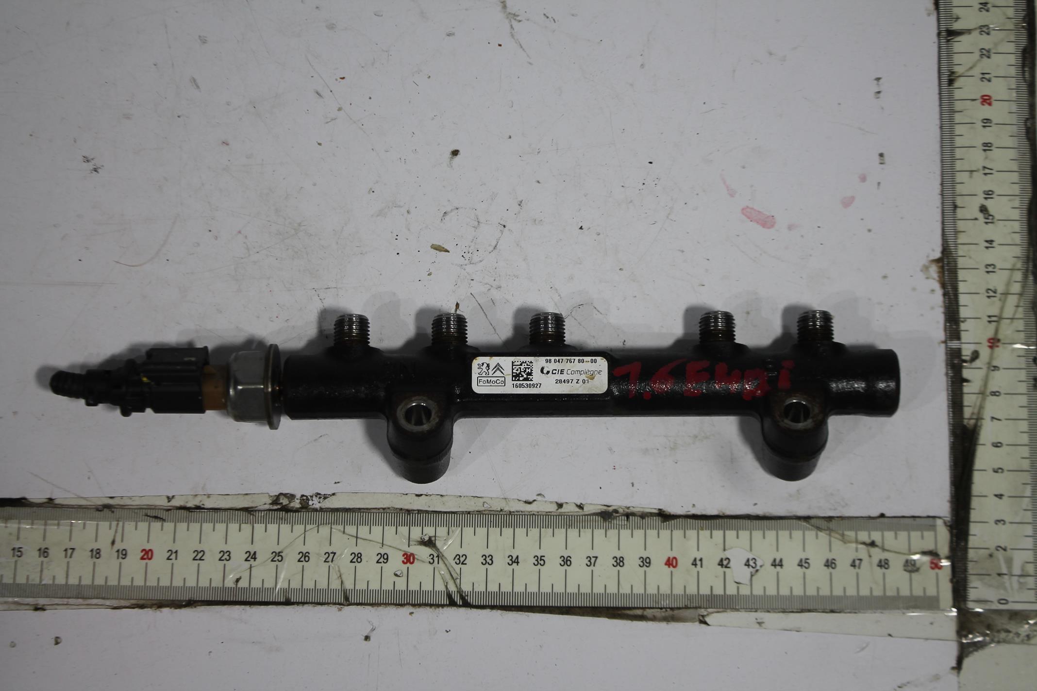 Rampe injection 9804776780 CITROEN DS3 1.6 EHDI