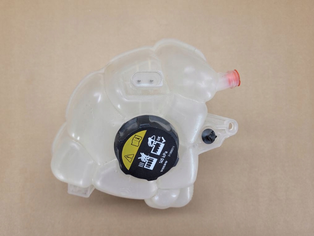 tank water tank VOLVO XC60 II