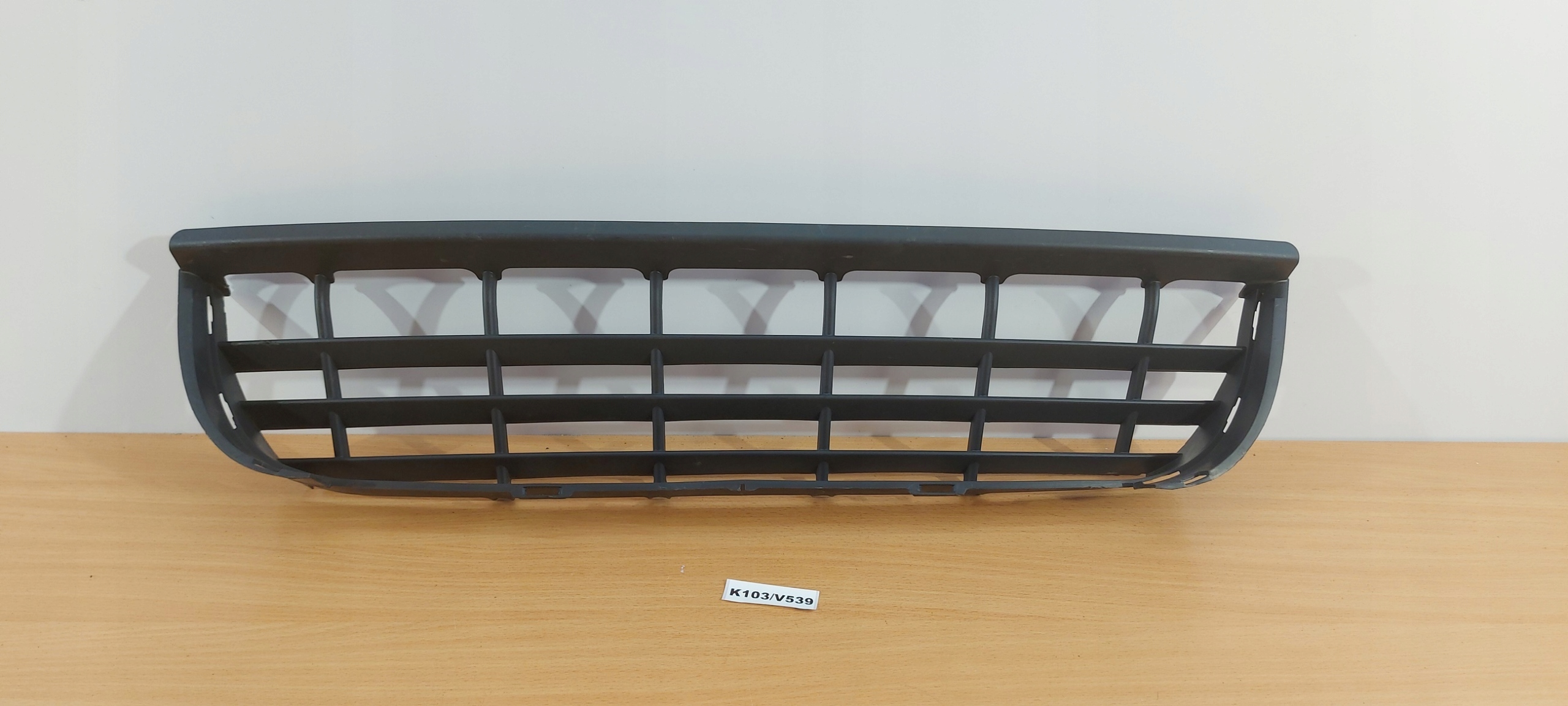 VW CRAFTER grid of a bumper front lower central