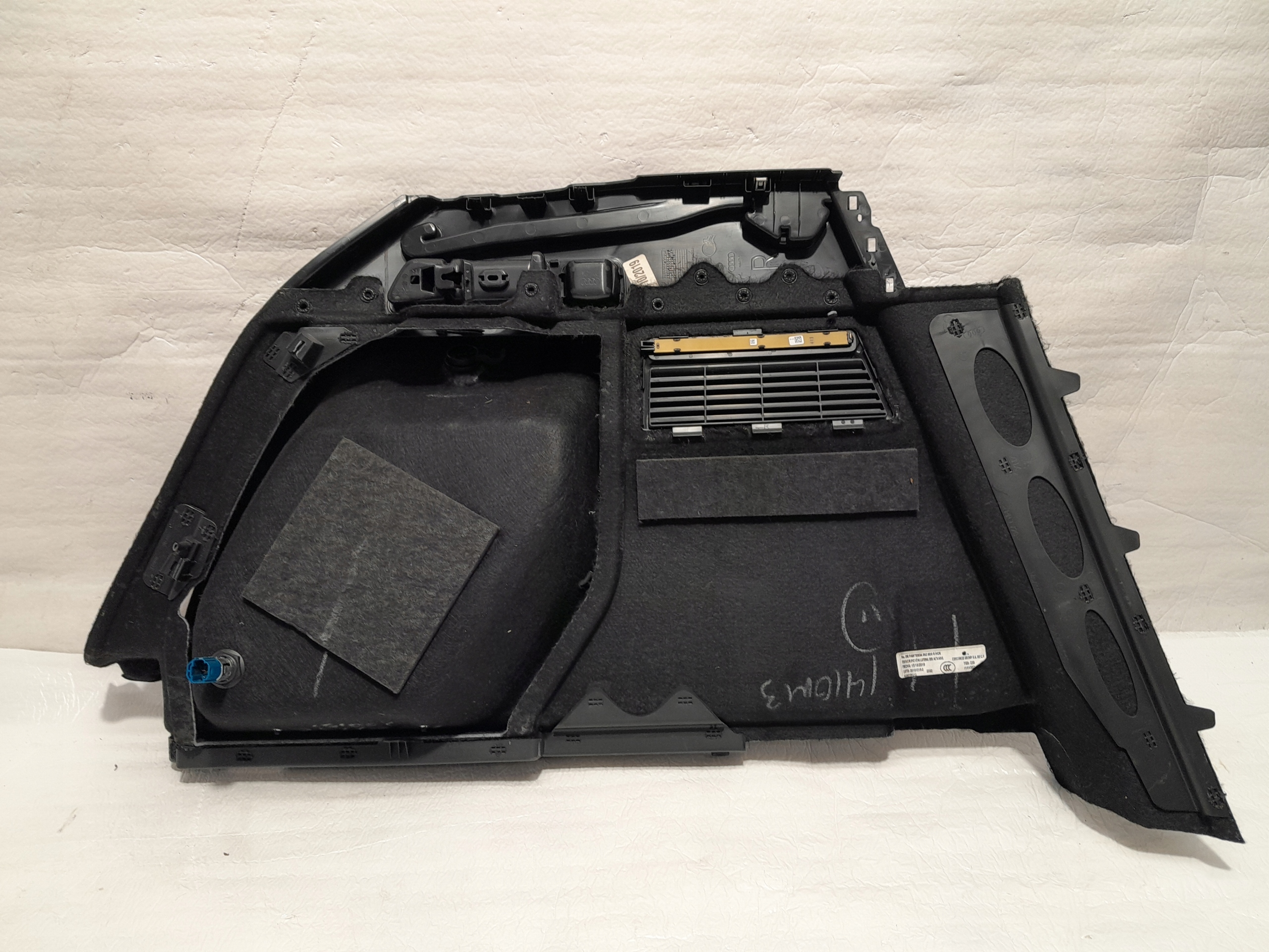 AUDI Q5 80A side upholstery boot right rear part 80A863880