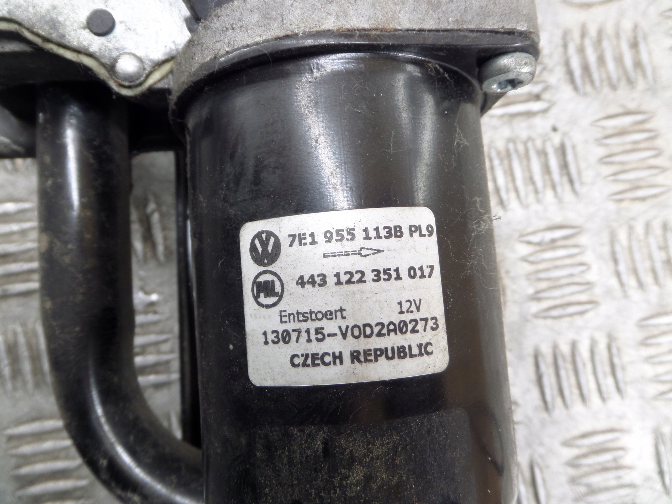 VW AMAROK Wischergestänge 7E1955113B