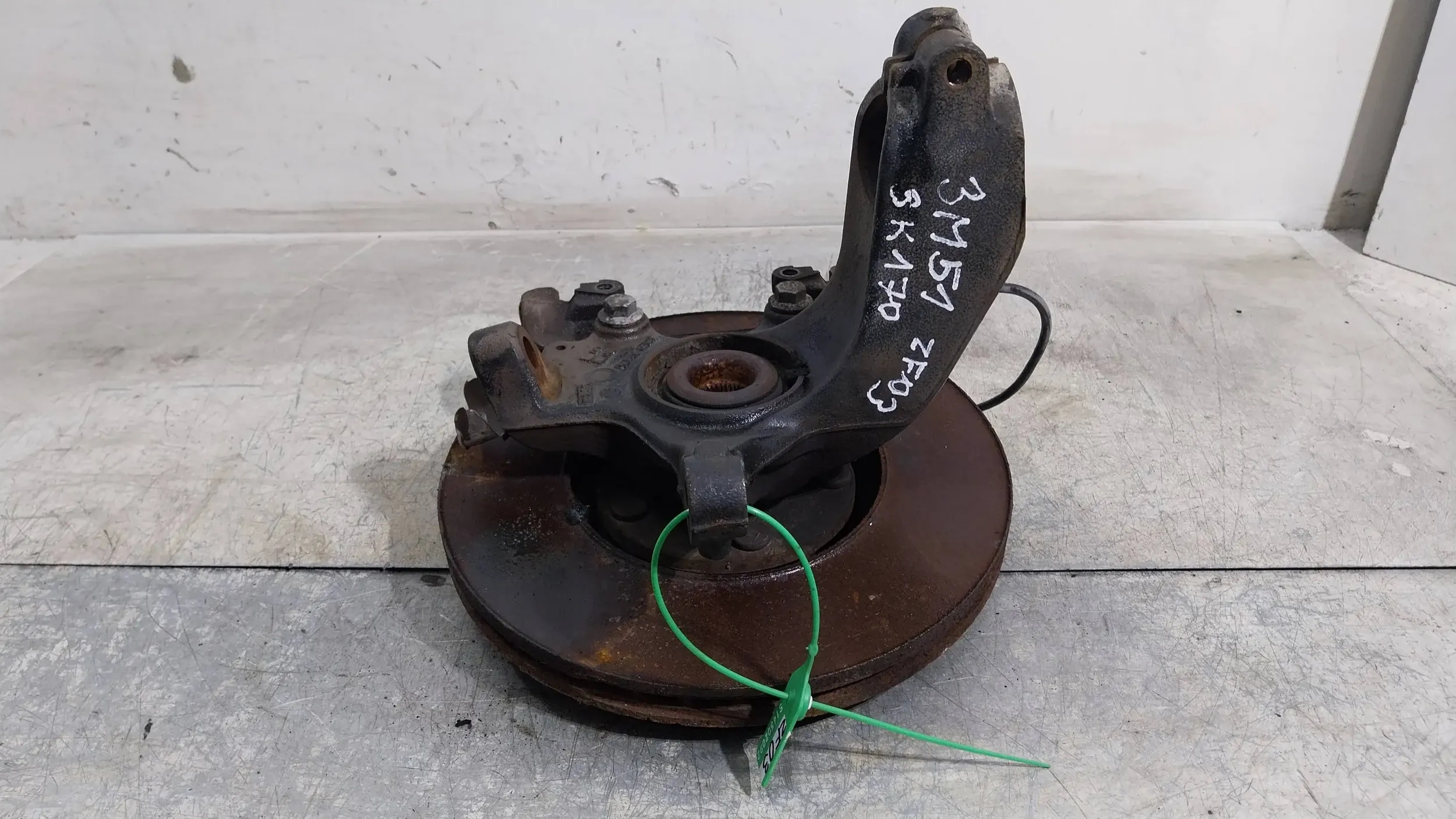 OTOČ ČAPU PREDOK PRAVÁ 3M51-3K170 FOCUS MK3 C-MAX MK1