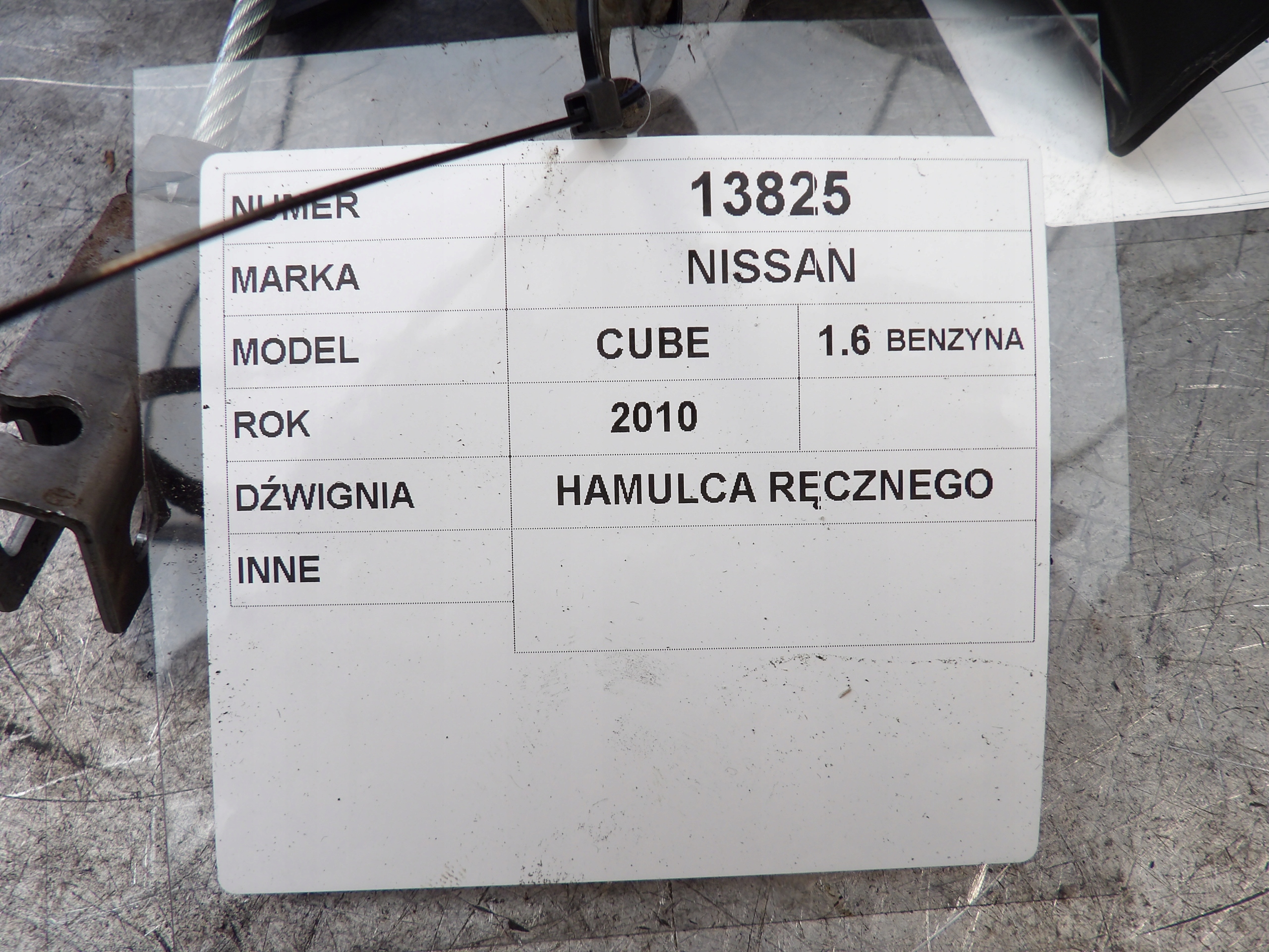 Nissan Cube Z12 páčka elektrická brzda