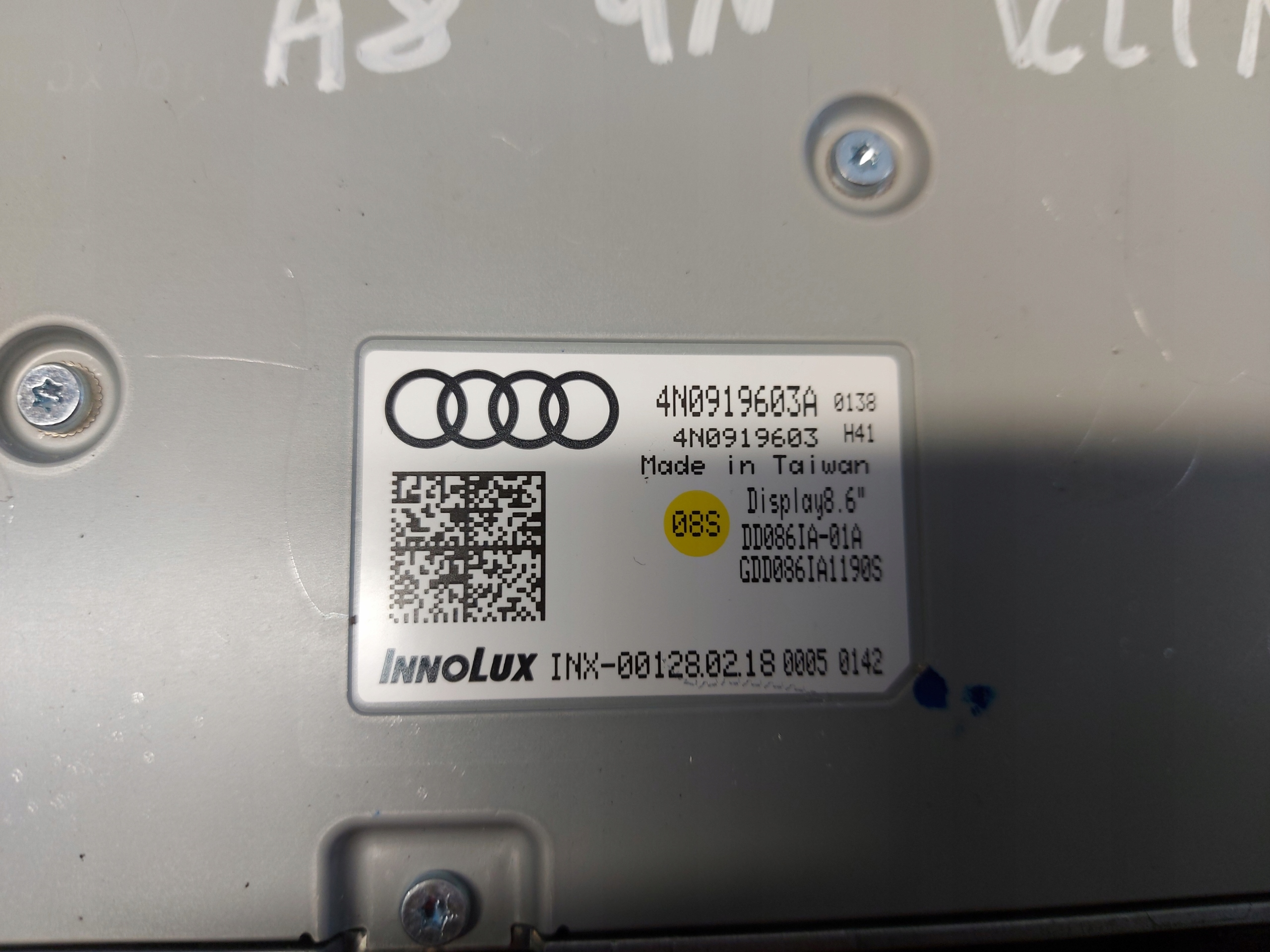 AUDI A8 D5 4N Display MMI 4N0919603A