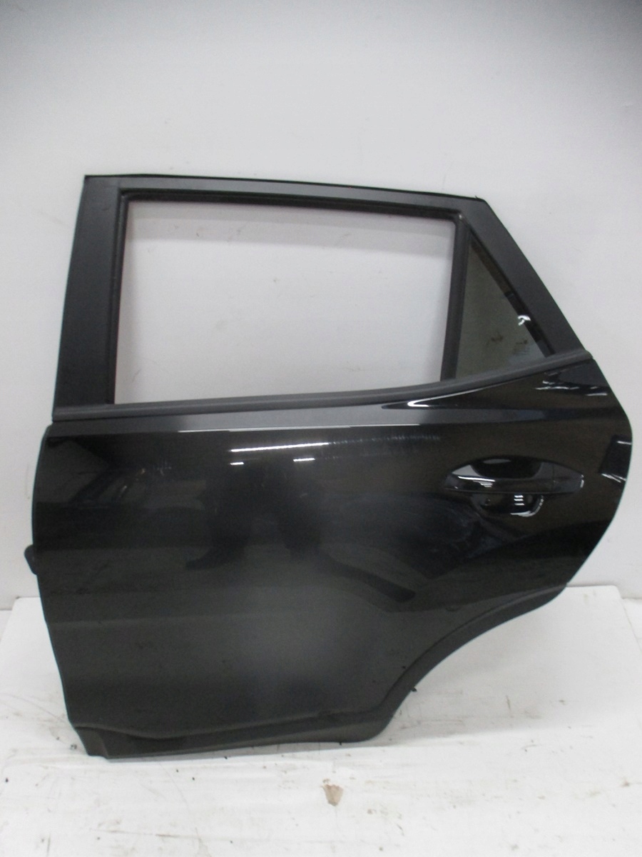 door left rear. KIA STONIC 22R