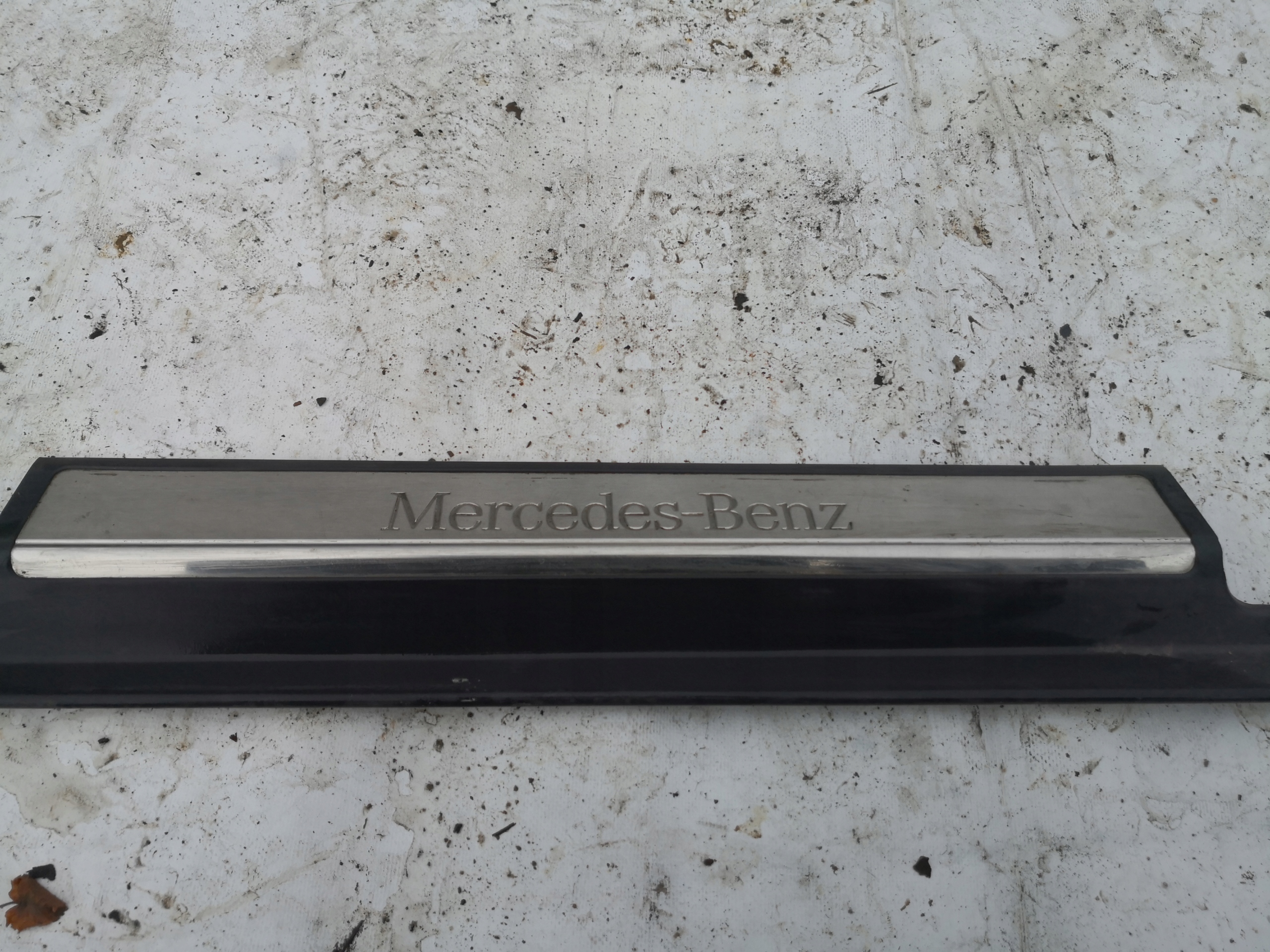 moulding threshold right front MERCEDES W220