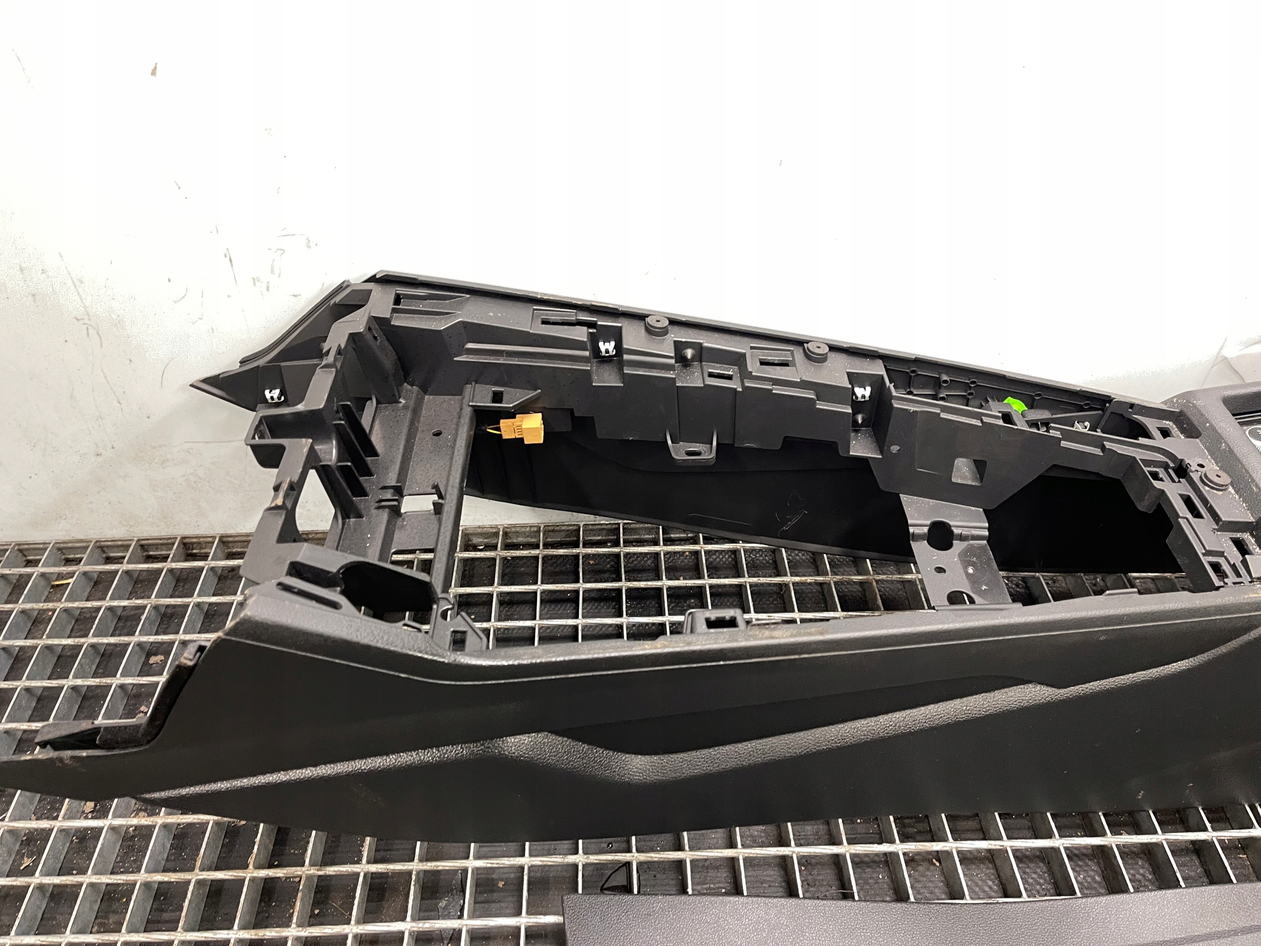 TUNEL bracciolo EUROPA Originale 8W1 AUDI A4 B9 8W