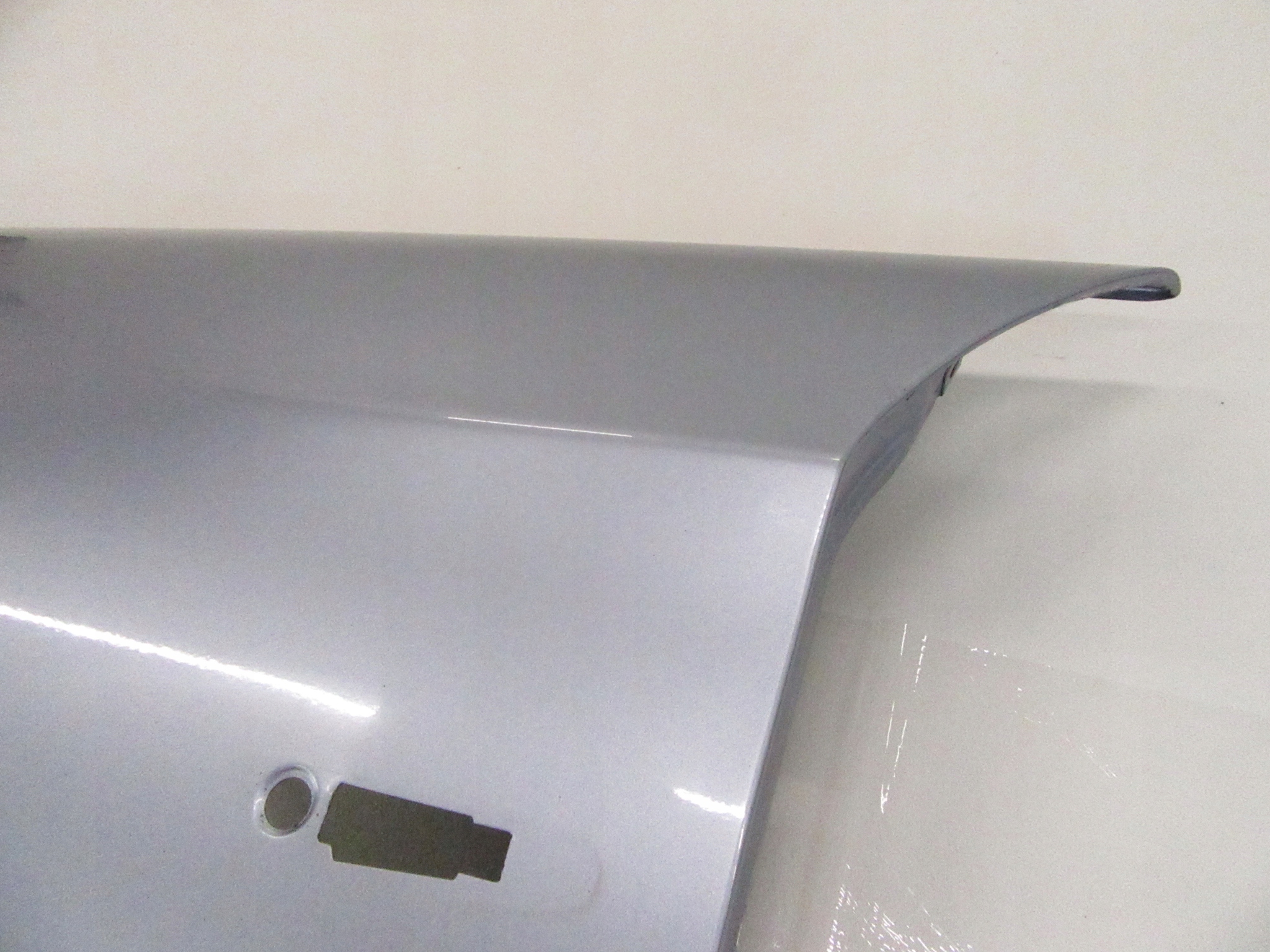 fender front front left BMW 3 e90 e91 sedan Kombi Bluewater 896