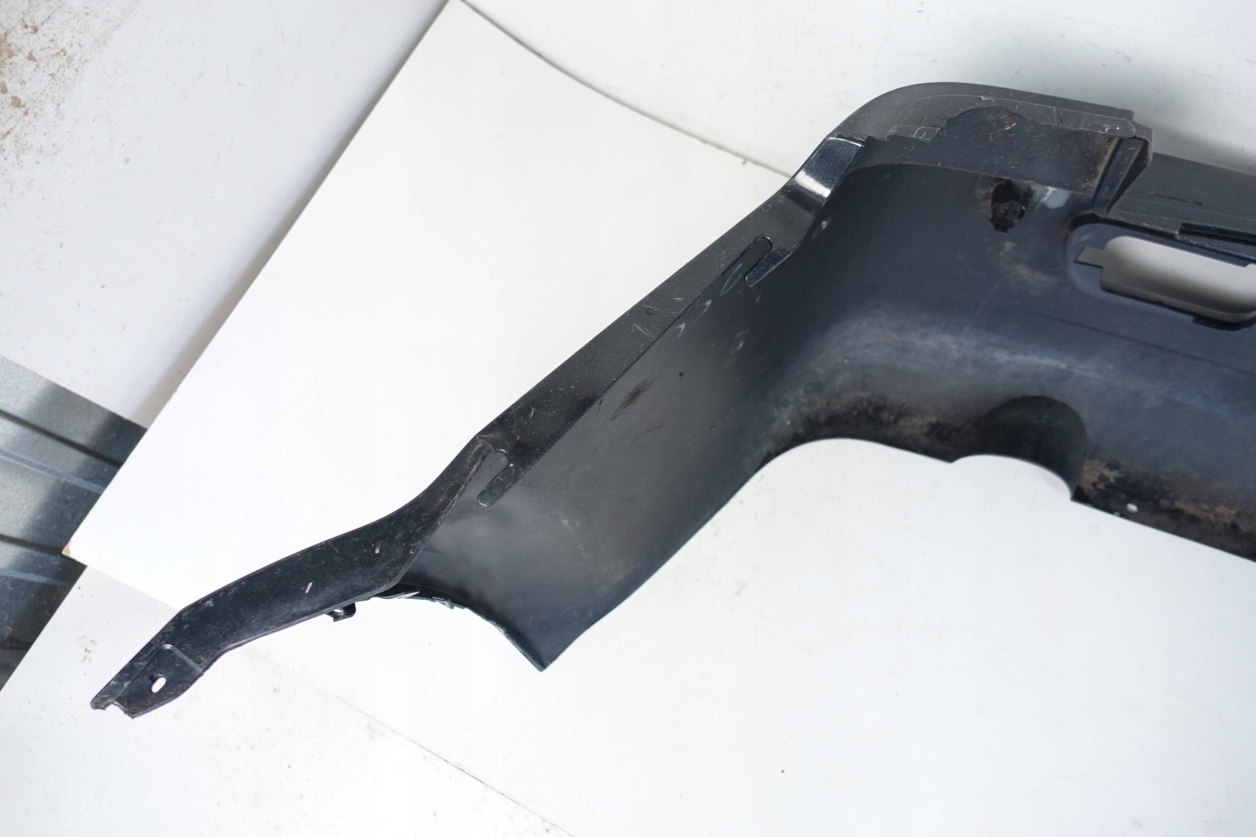 CHRYSLER 300C KOMBI bumper rear part rear 04805965