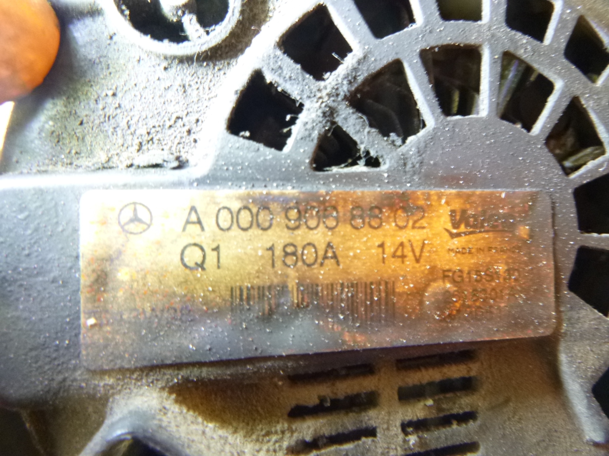 Alternator Mercedes Sprinter W906 2.2 CDI 2011r. A0009068802