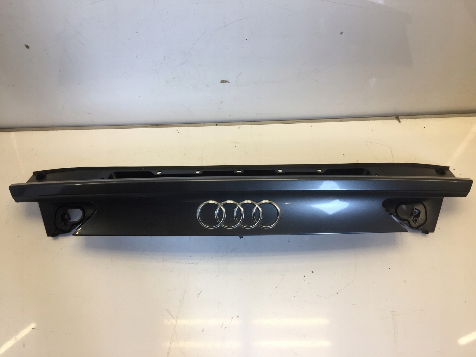 AUDI A7 4g Lift спойлер Елерон BLENDA 4G8827086K