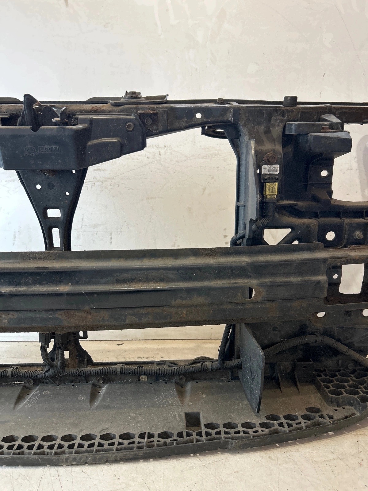 support panel for radiators pillar sider Kia Ceed and Lift 1.6 CRDI