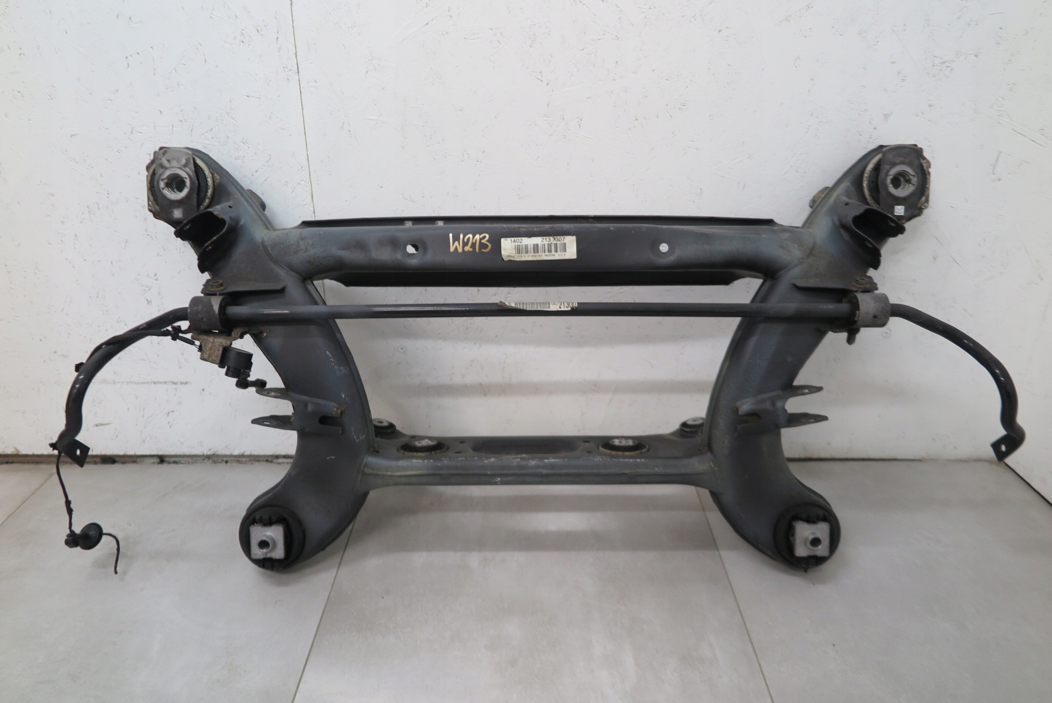 SANKI WÓZEK BELKA ZAWIESZENIA TYŁ MERCEDES W213