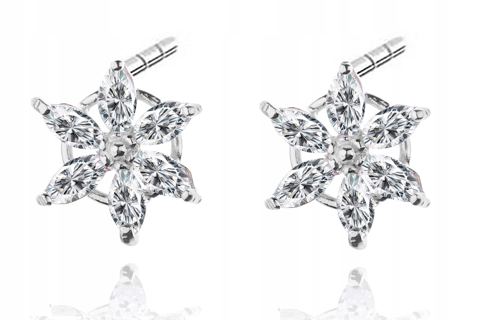 

Srebrne Kolczyki Kwiatki Z Białymi CYRKONIAMI.P925