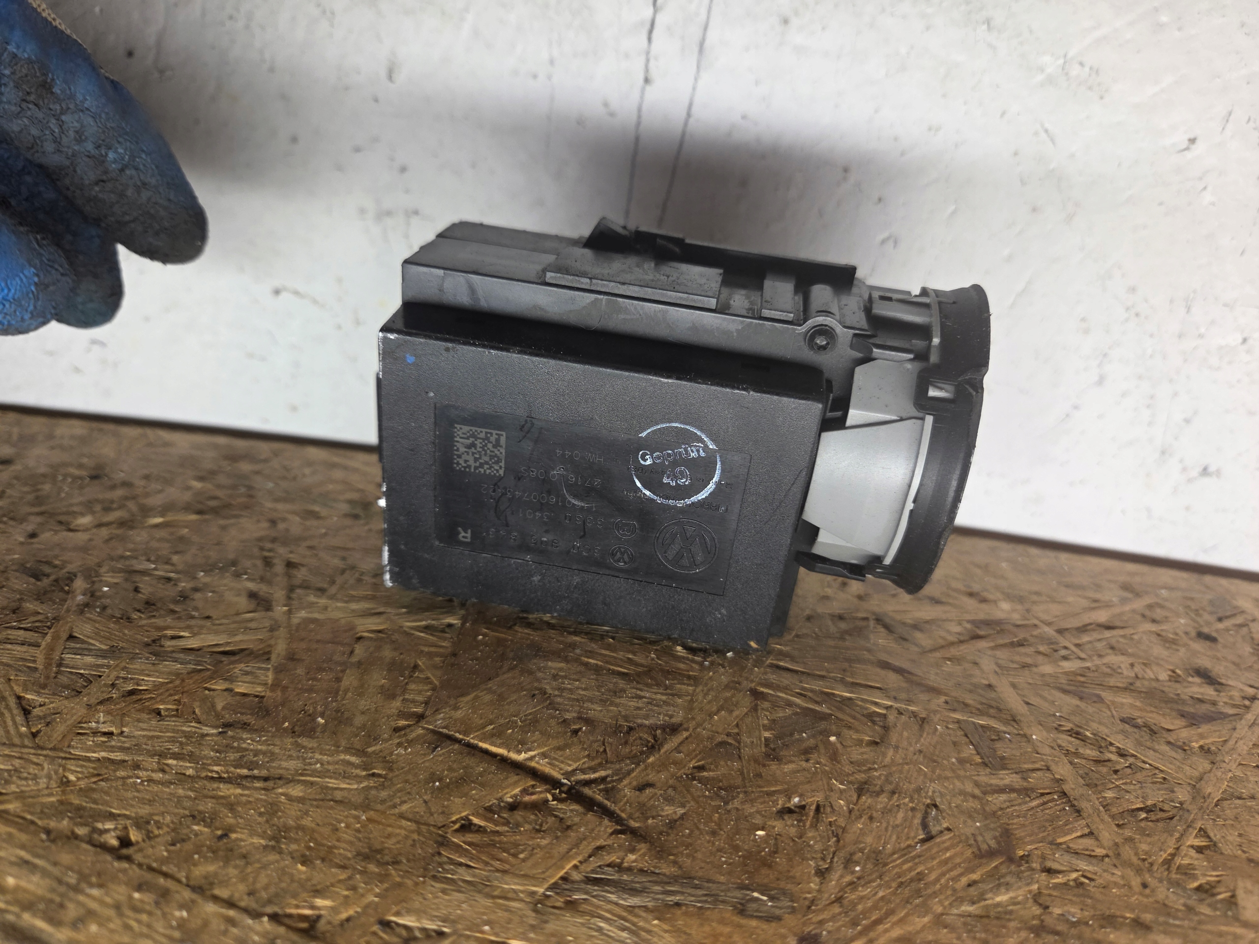 Accensione VOLKSWAGEN 3C0905843