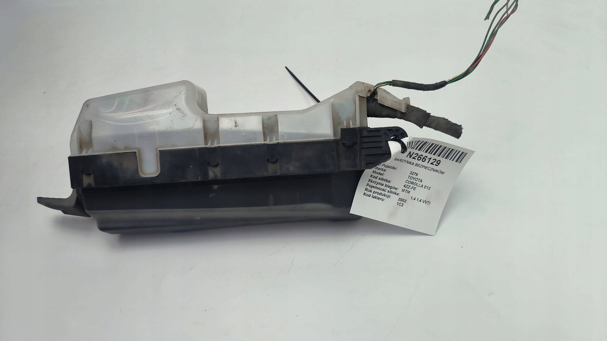 Kasten der Sicherungen TOYOTA COROLLA E12