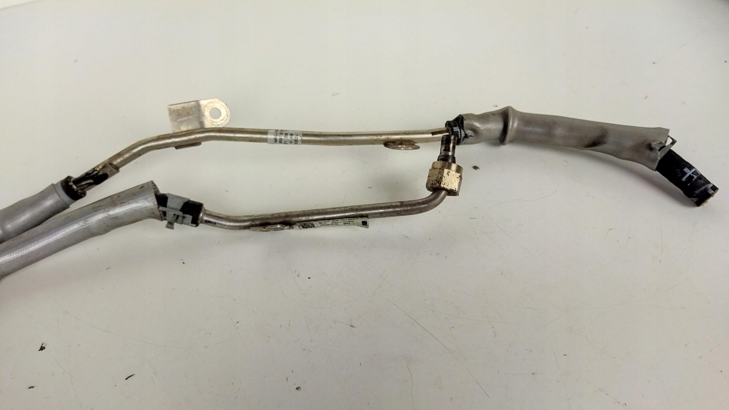VW AMAROK 3.0TDI wiring vacual 2H6131582F