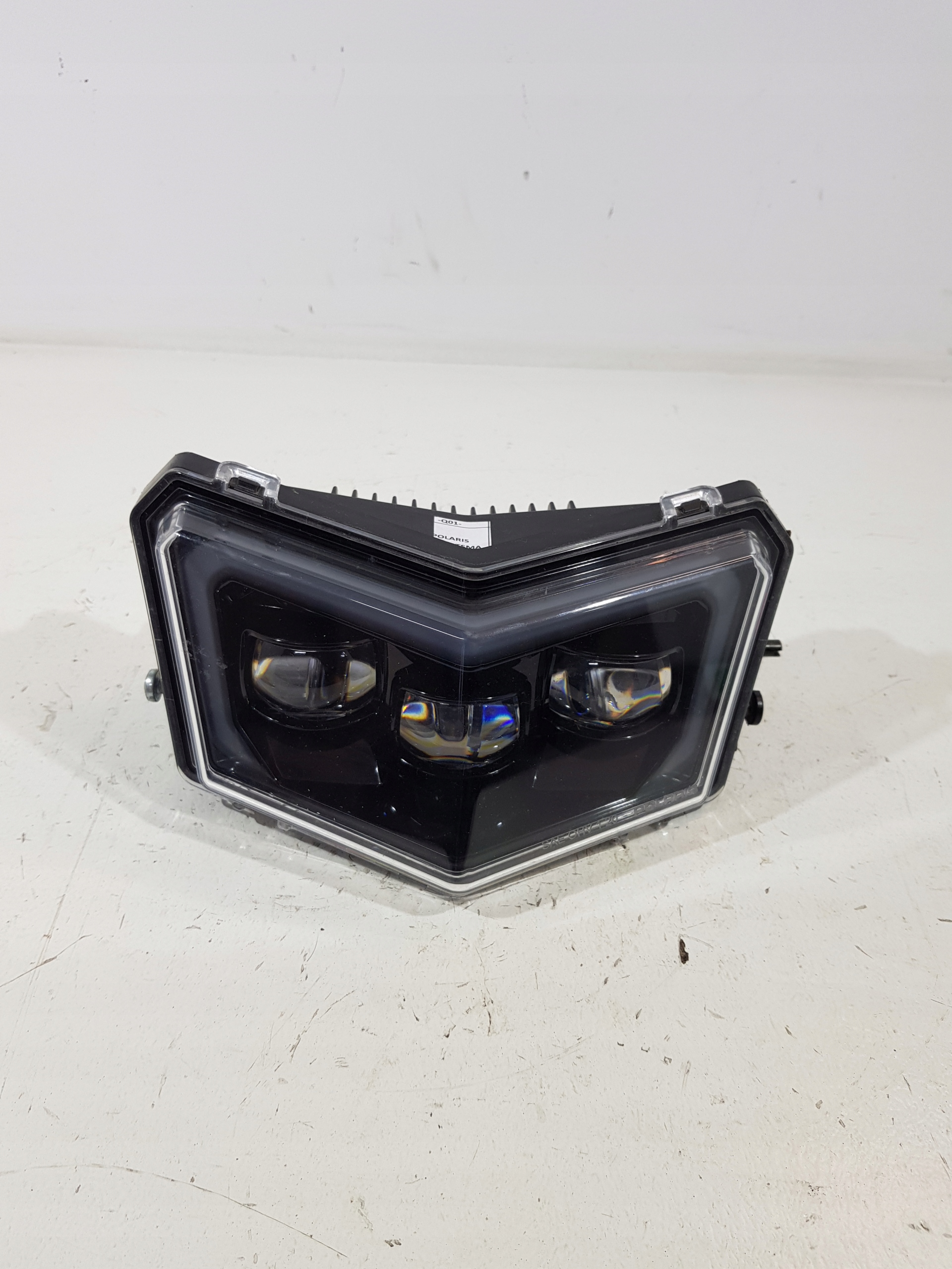 LAMPA PRZÓD CENTRALNA 2415397 POLARIS SPORTSMAN 570 21-25 ROK