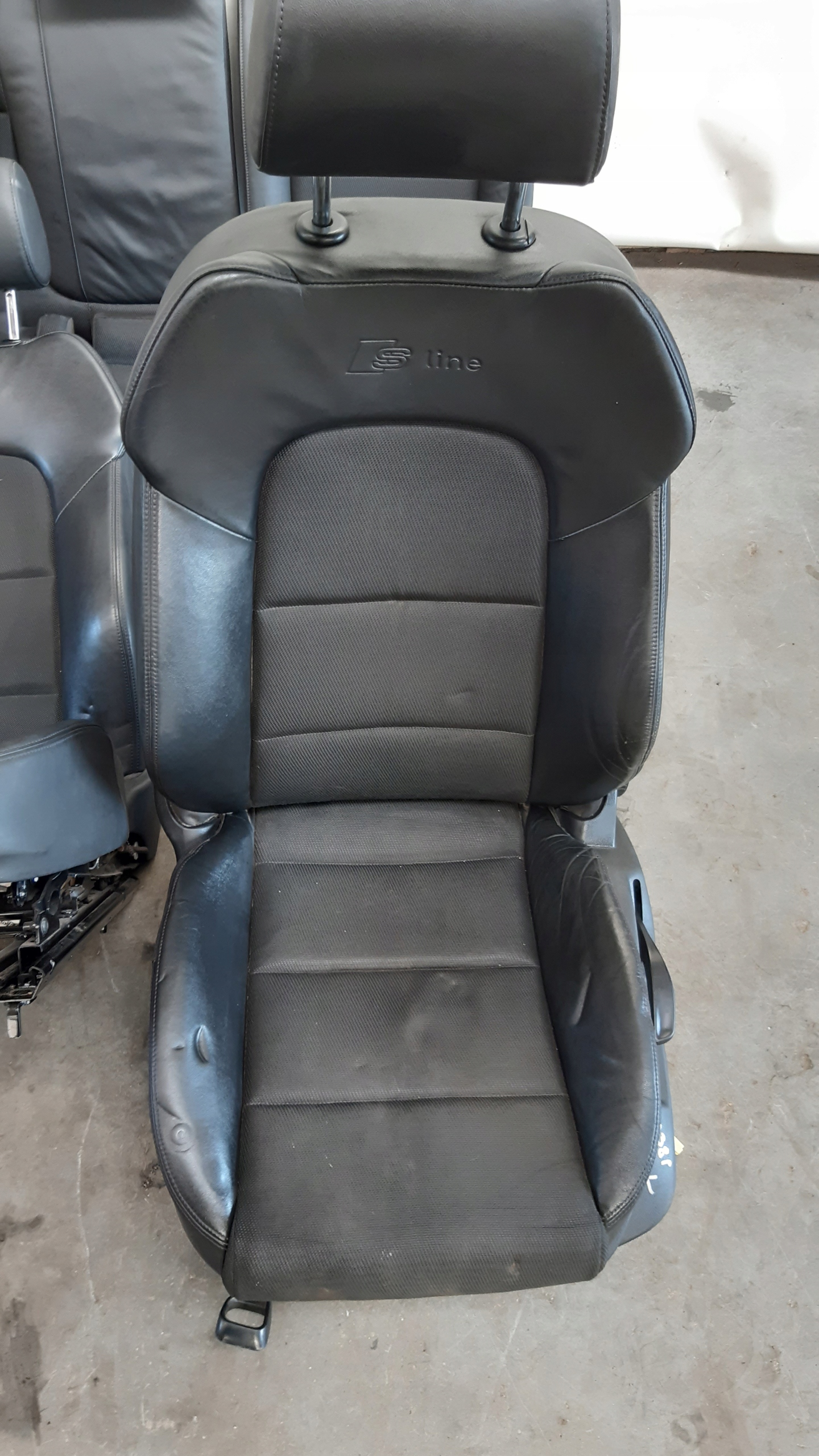 Sitze Halbleder s-line grzane + Seiten kpl Audi A3 8P LIFT