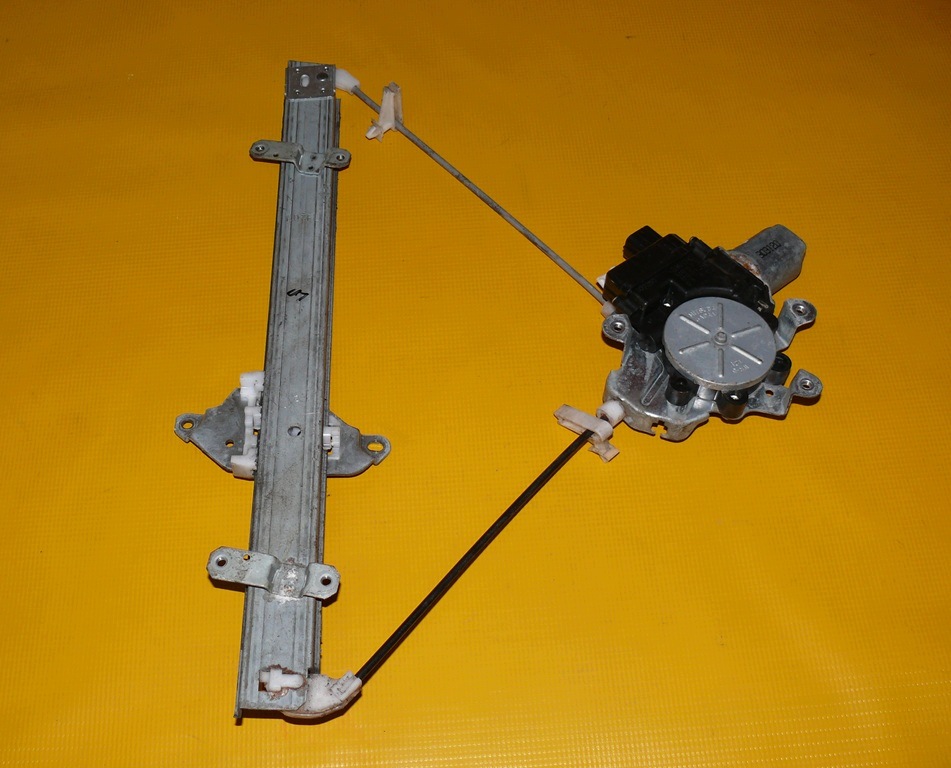 window regulator mechanism left front MITSUBISHI OUTLANDER and 1 03-06 EUROPA