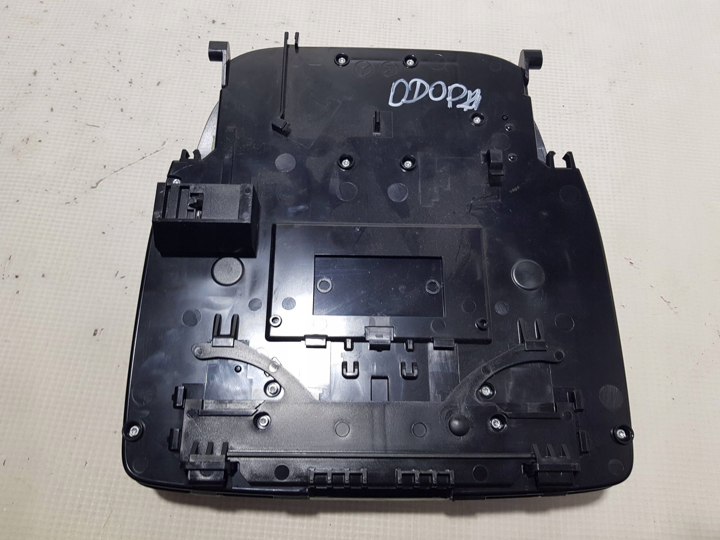 Panel light lighting cabs Mercedes C W205 0009008807