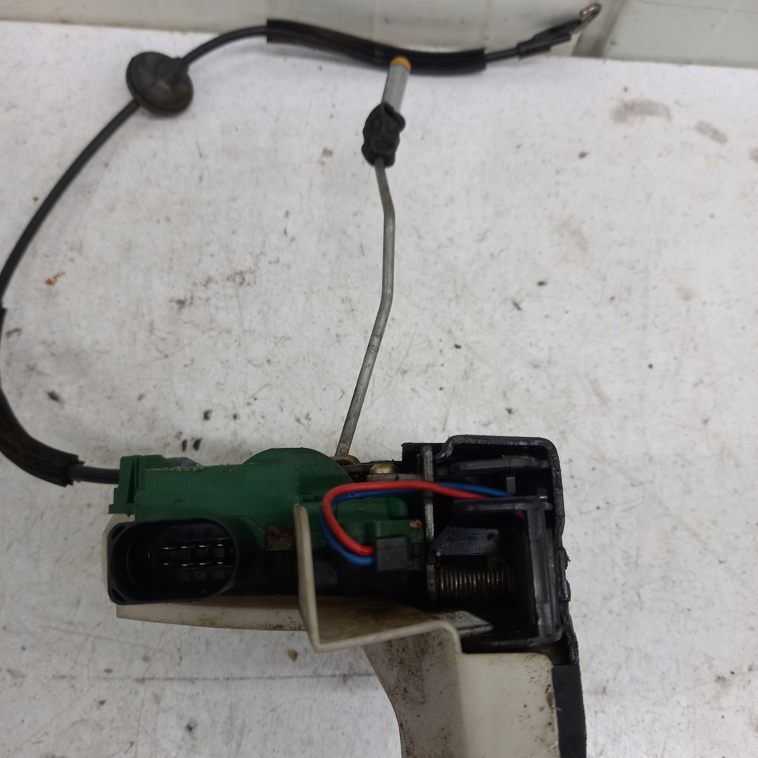 lock door right front SKODA SUPERB