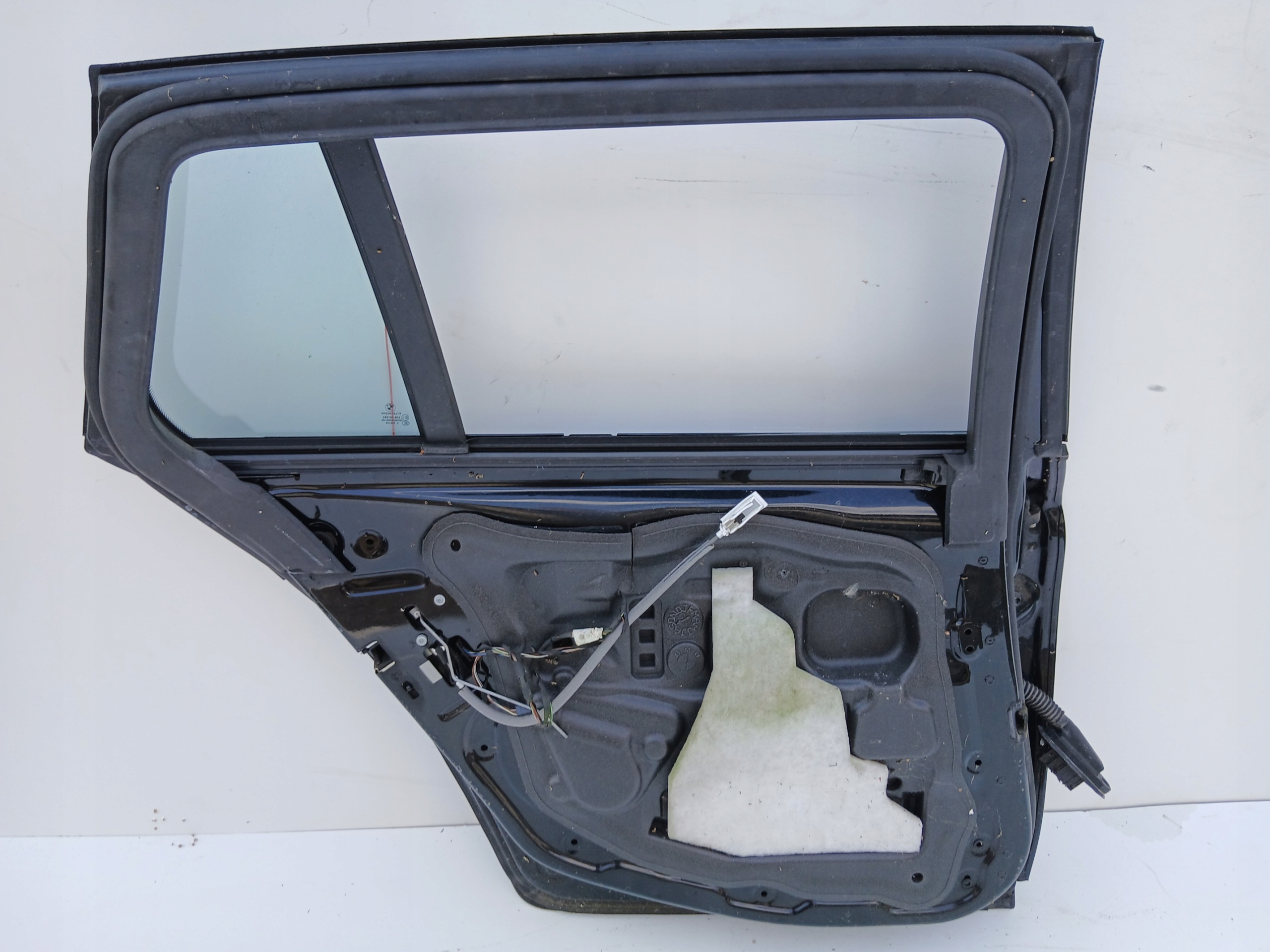 ajtó bal hátsó BMW F11 668