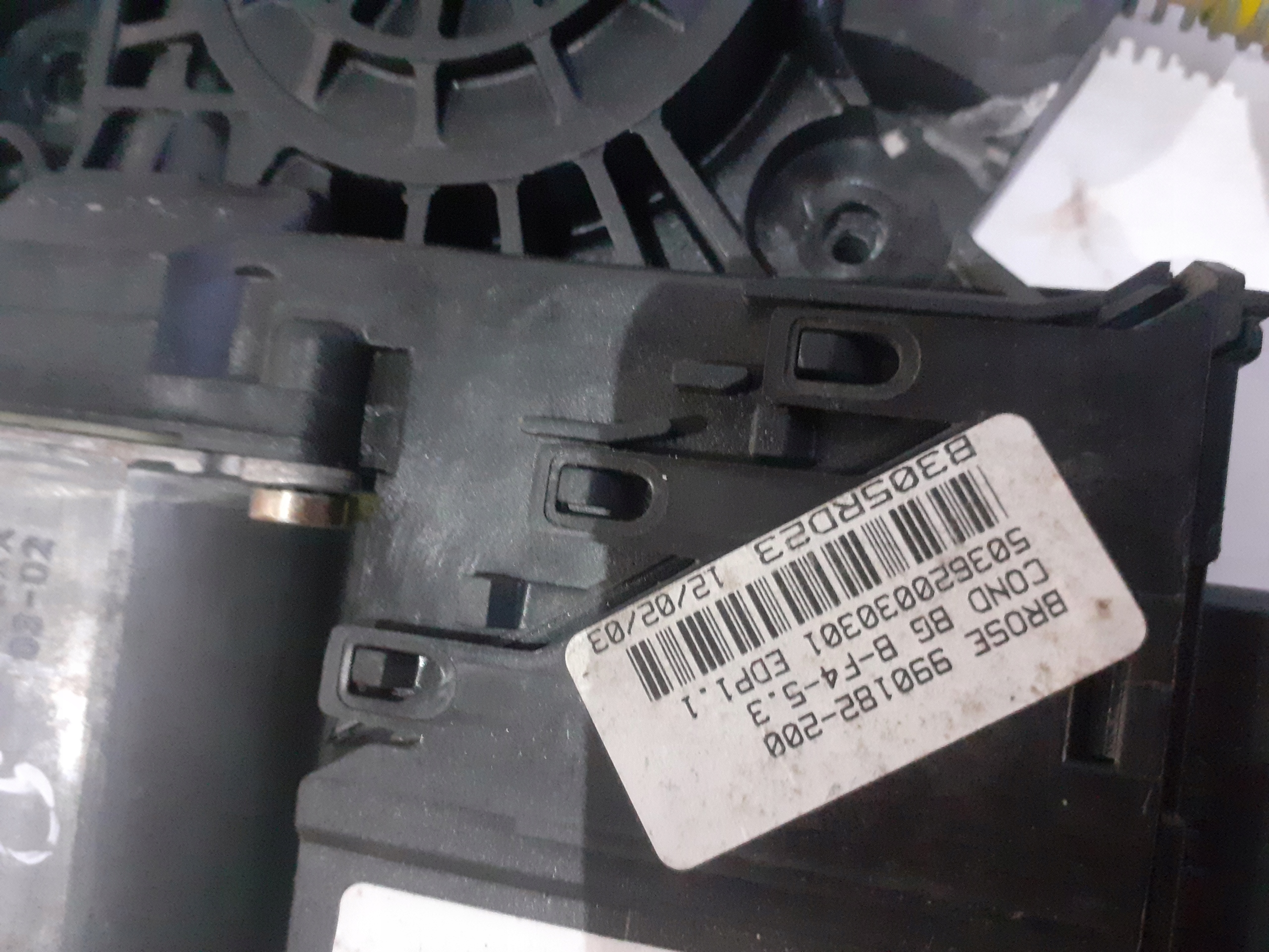 PEUGEOT 307 window regulator left front front