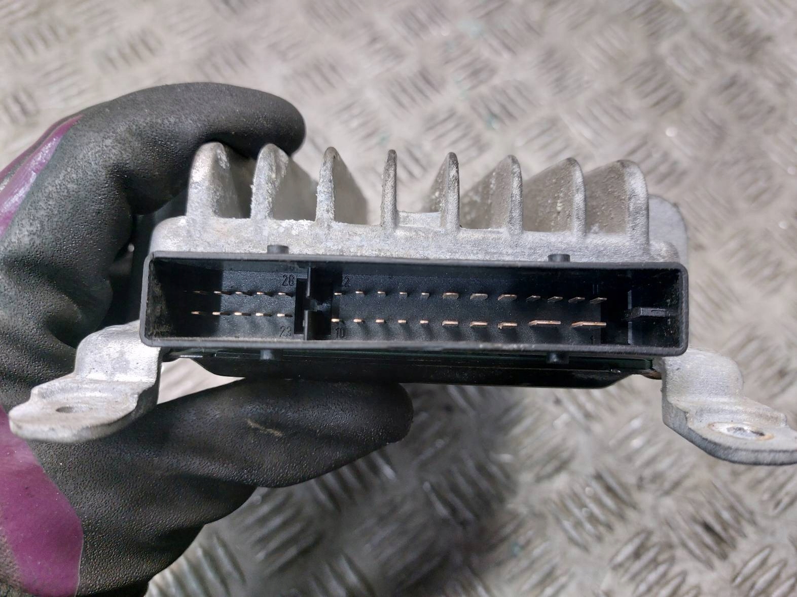 AMPLIFICATORE RADIA BOSE ALFA ROMEO GT e 00606833250