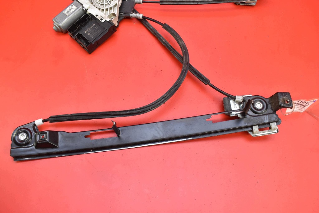 window regulator left front EU 5P0837401H SEAT ALTEA 1 and 04-09